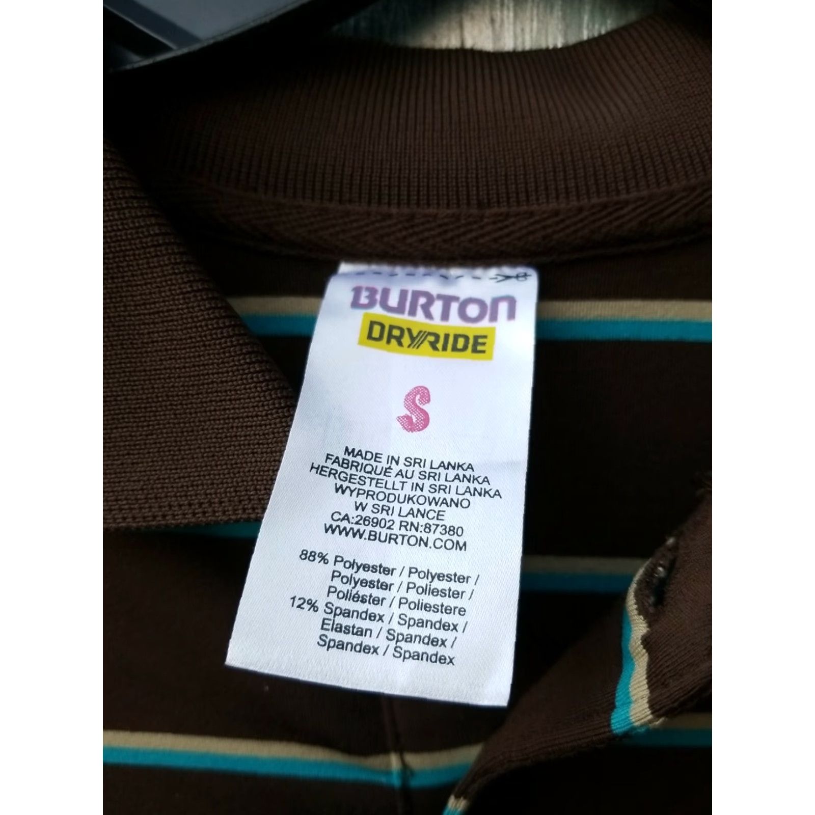 Burton VINTAGE Burton DryRide Snowboard Shirt Rugby Stripe Polo Thumb Holes small Mens T-Shirt Brown Striped Active Wear Size US S / EU 44-46 / 1 - 5 Thumbnail