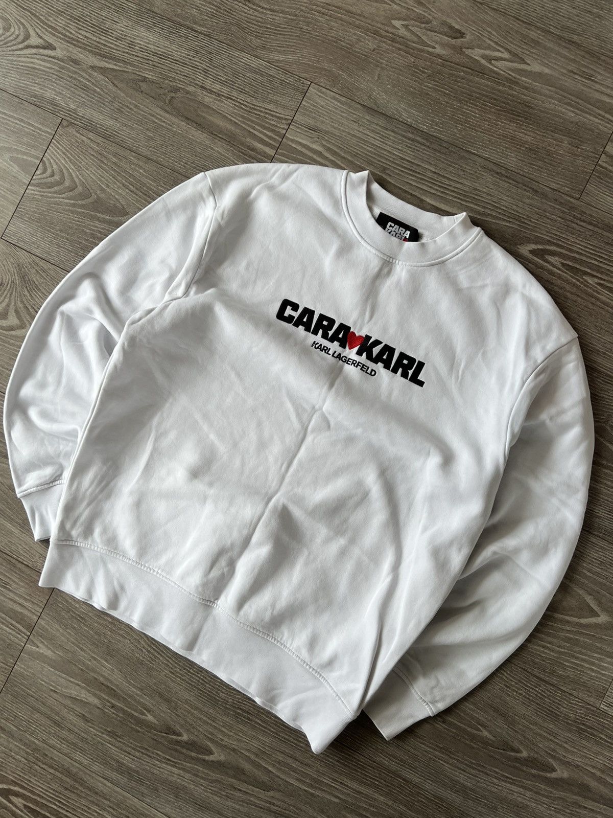 Designer × Karl Lagerfeld ‼️Karl Lagerfeld Cara❤️Karl Big Knit Logo White Sweatshirt‼️ Size US L / EU 52-54 / 3 - 6 Thumbnail