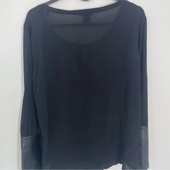 Club Monaco Club Monaco 100% Silk Blouse with Lamb Leather Cuff Panels Size S / US 4 / IT 40 - 6 Thumbnail