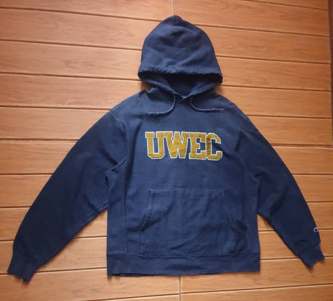 Champion CHAMPION Uwec blugolds hoodie sweater Size US XL / EU 56 / 4 - 3 Thumbnail