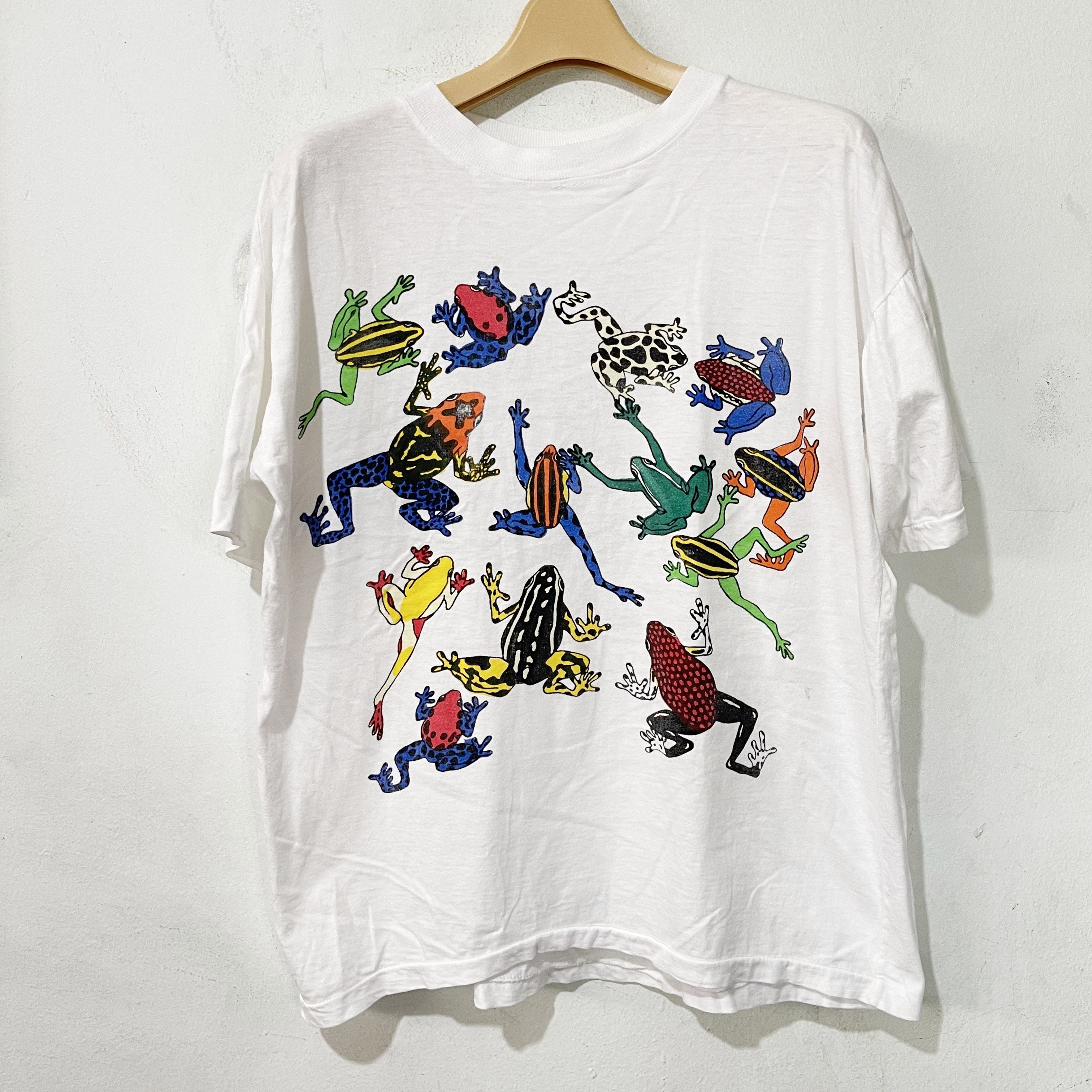 Vintage Vintage 90s Frog Amazon T-Shirt Size L / US 10 / IT 46 - 1 Thumbnail