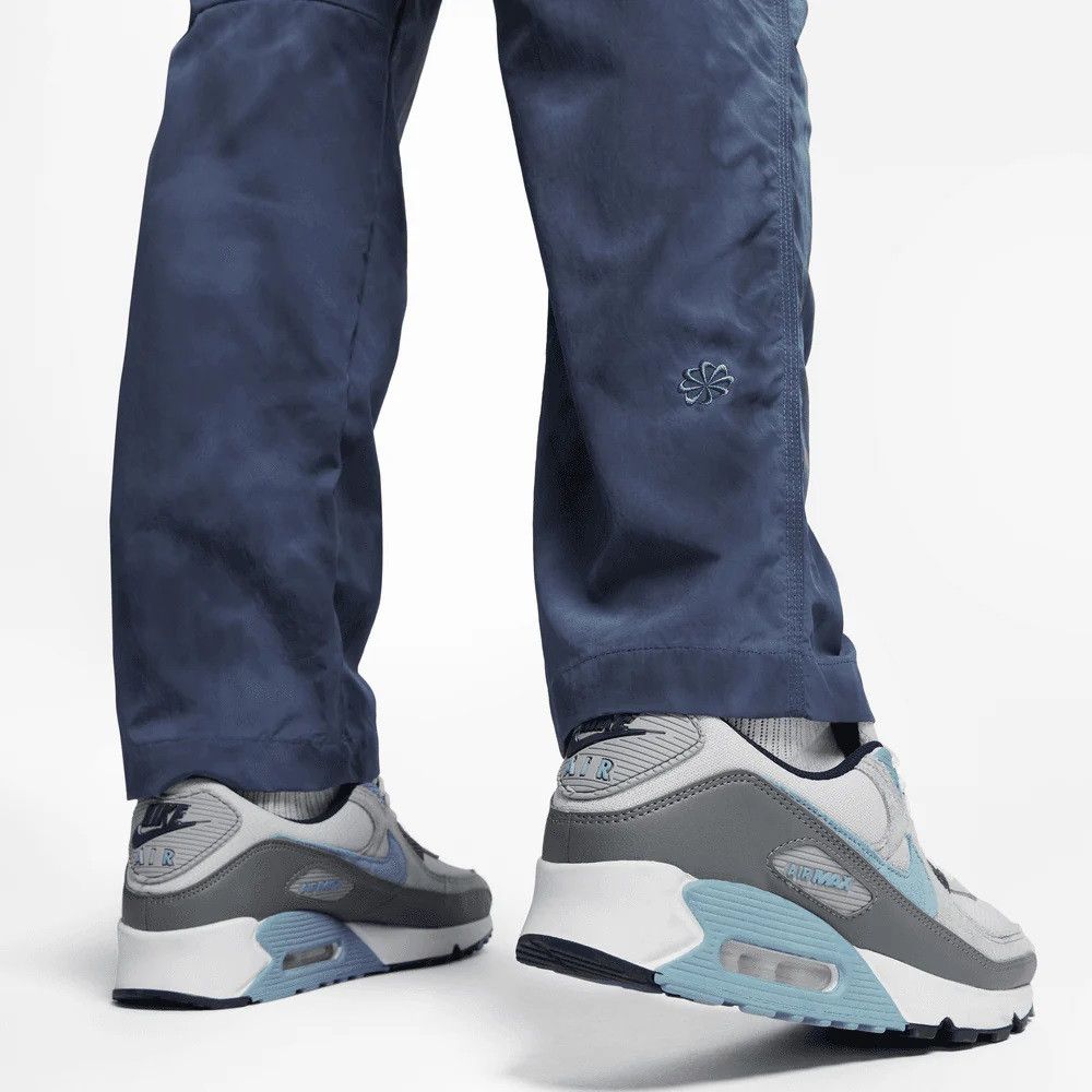 Nike Nike Sportswear Tech Pack Diffused Blue Nylon Pants Size US 33 - 8 Thumbnail
