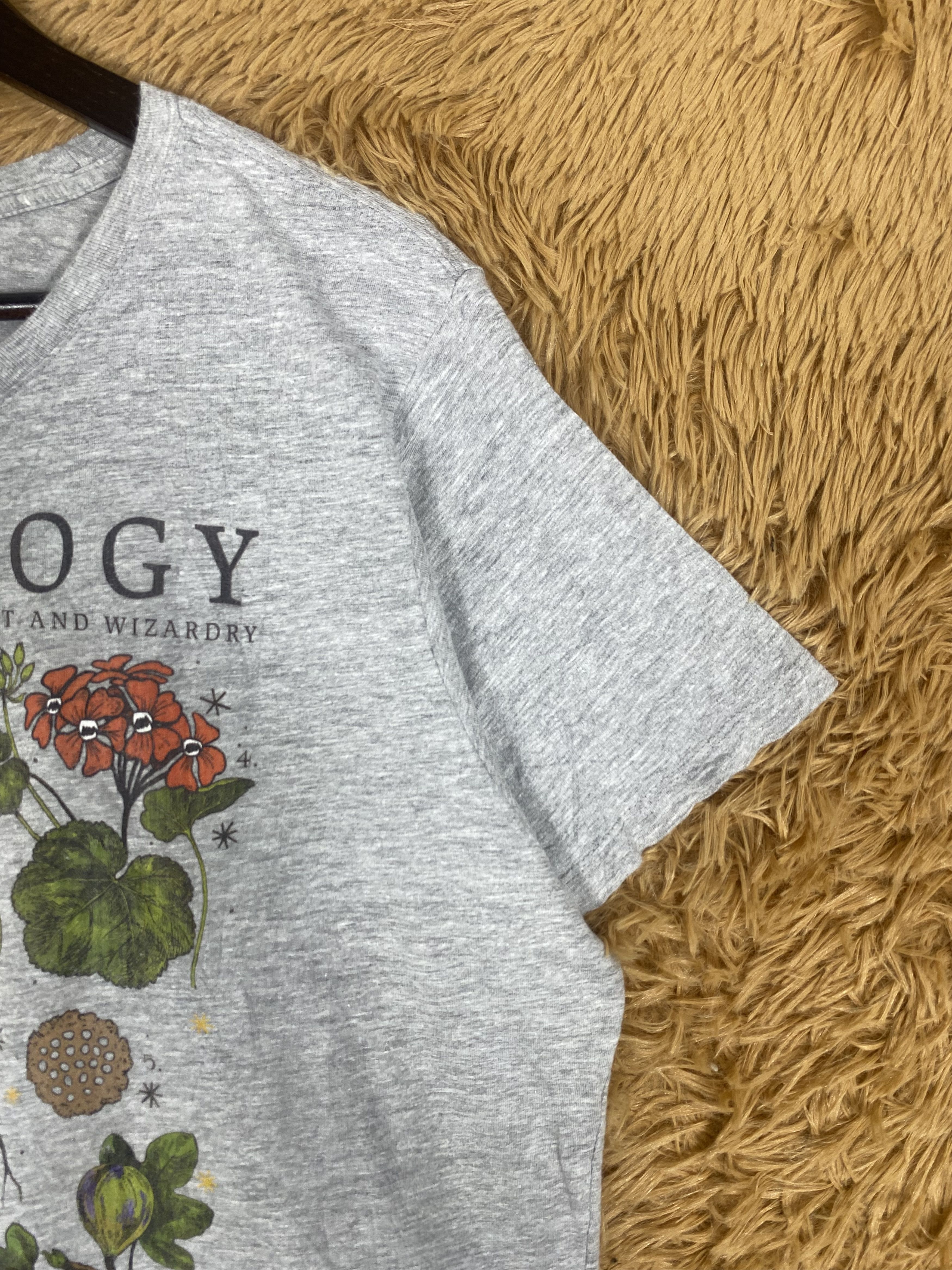 Ringspun Vintage Ring Spun Herbology Art T-Shirts PT0010 Size US M / EU 48-50 / 2 - 3 Thumbnail