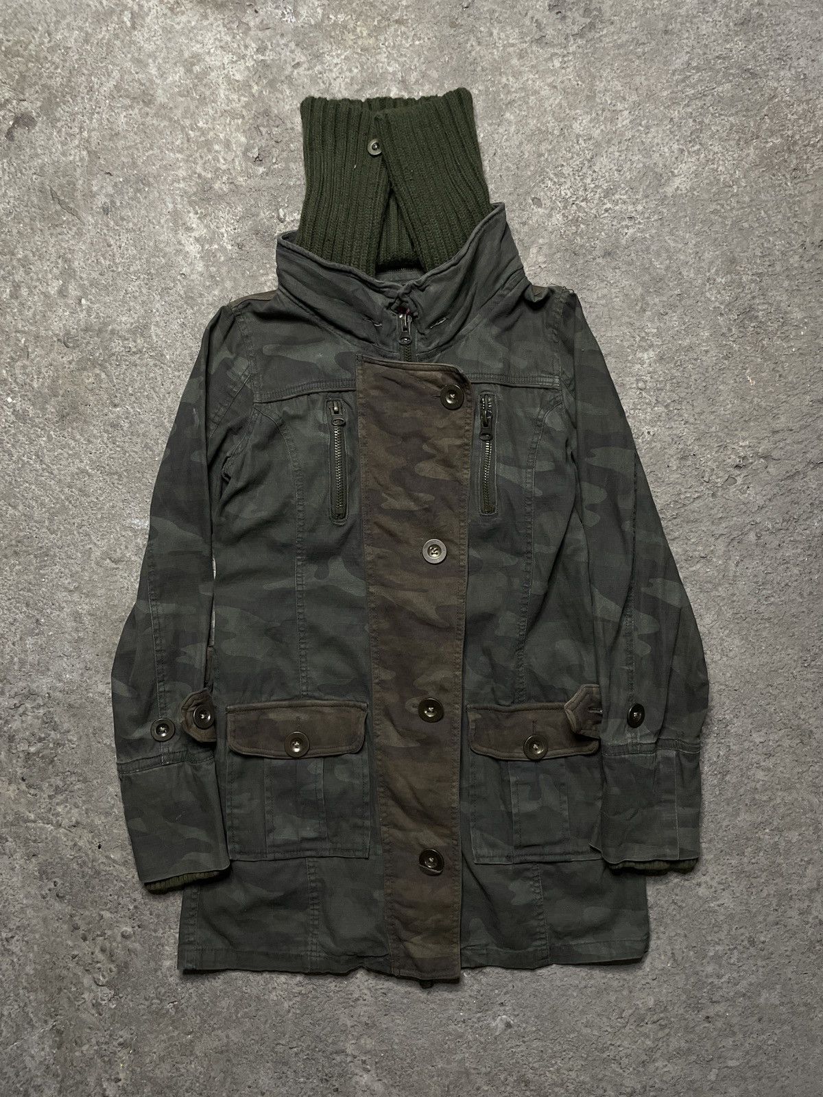 Japanese Brand 2000’s Public Space - Apocalypse Style Camo Parka Size US M / EU 48-50 / 2 - 2 Thumbnail