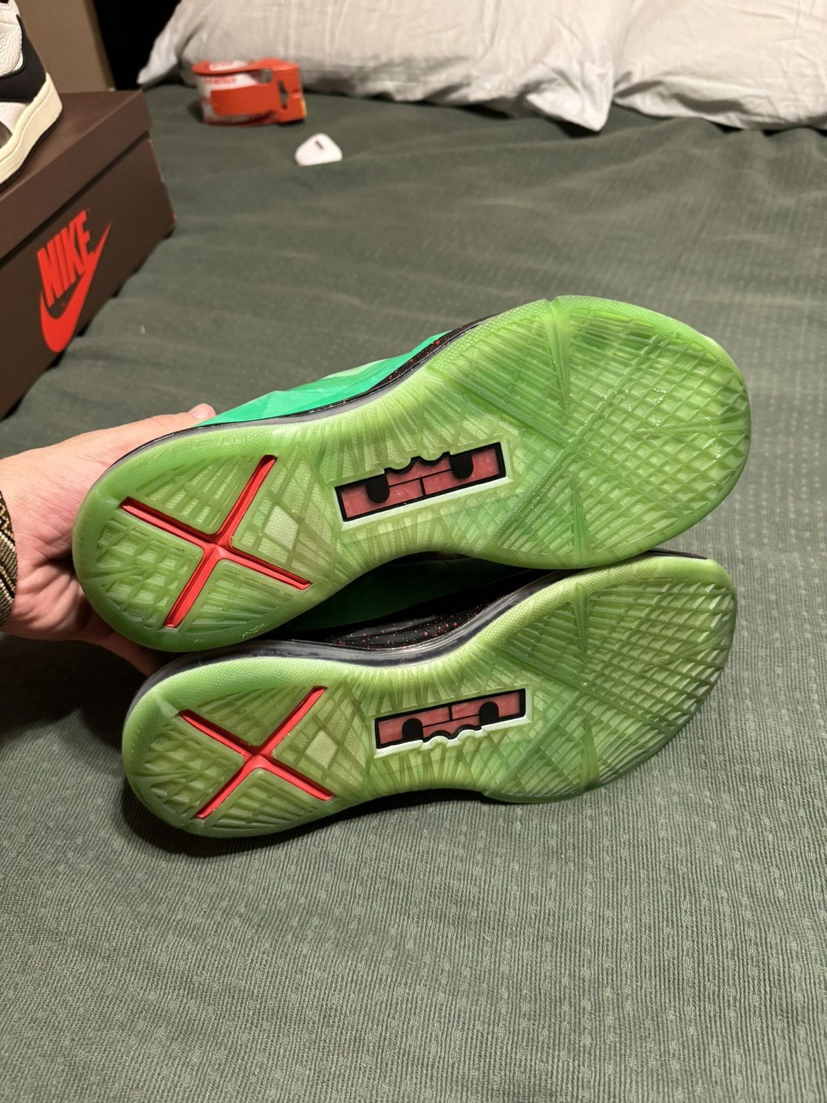 Nike Lebron 10 Cutting Jade Size US 10.5 / EU 43-44 - 5 Thumbnail
