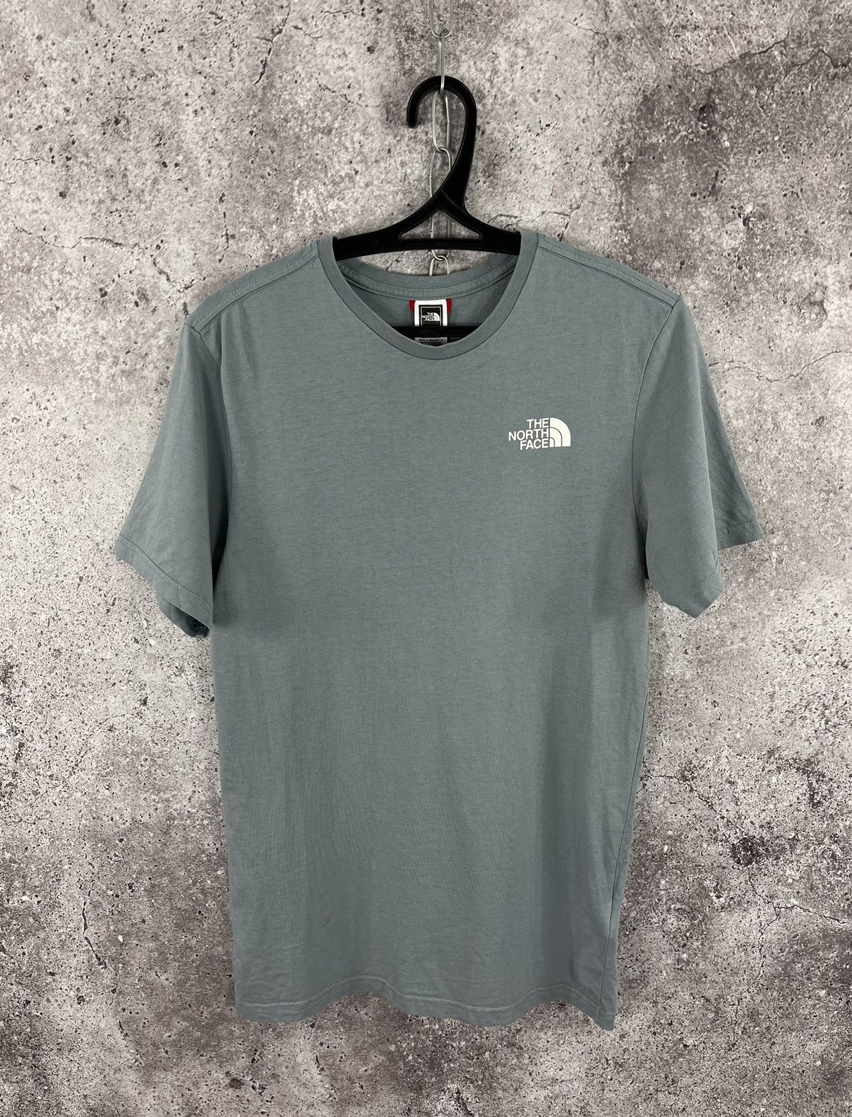 Japanese Brand × The North Face The North Face T-Shirt Back Big Logo Flower Style Size S Size US S / EU 44-46 / 1 - 4 Thumbnail
