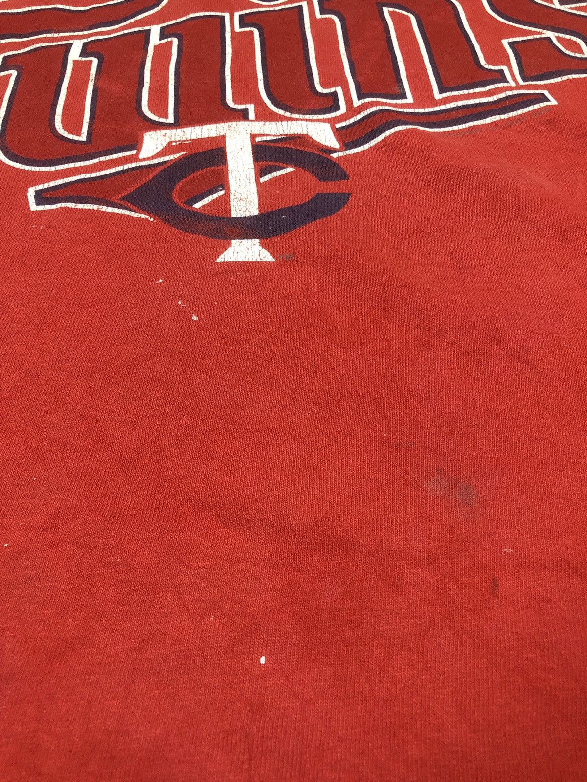 Vintage Vintage 90s Sunfaded MLB Minnesota Twins Tshirt Size US XL / EU 56 / 4 - 11 Thumbnail