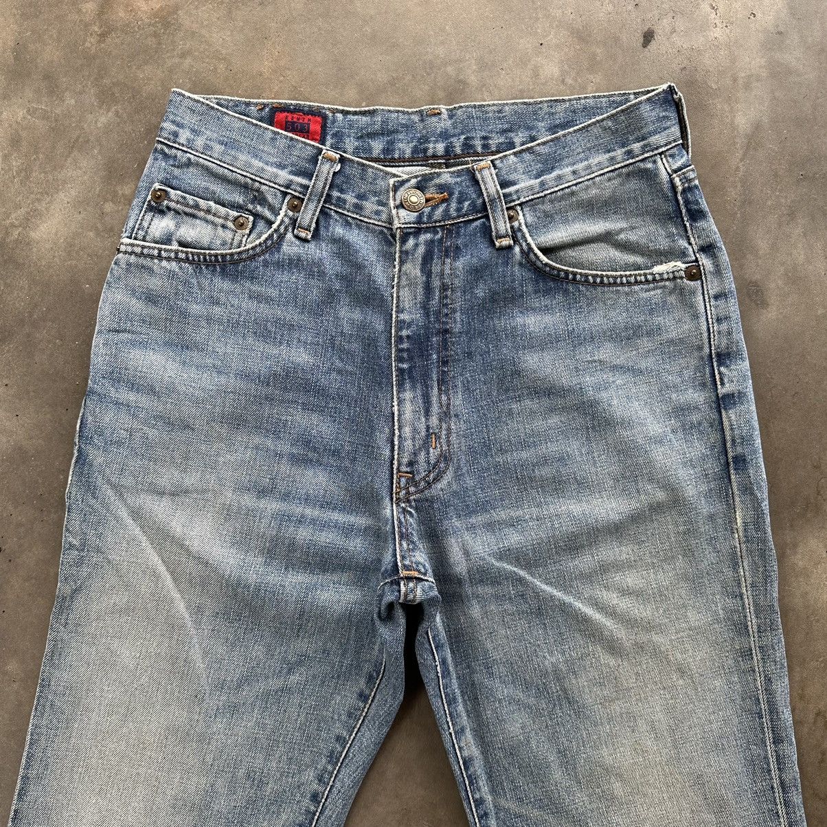 Japanese Brand Vintage Edwin Distressed Faded Denim Jean Pant W28 Size US 28 / EU 44 - 3 Thumbnail