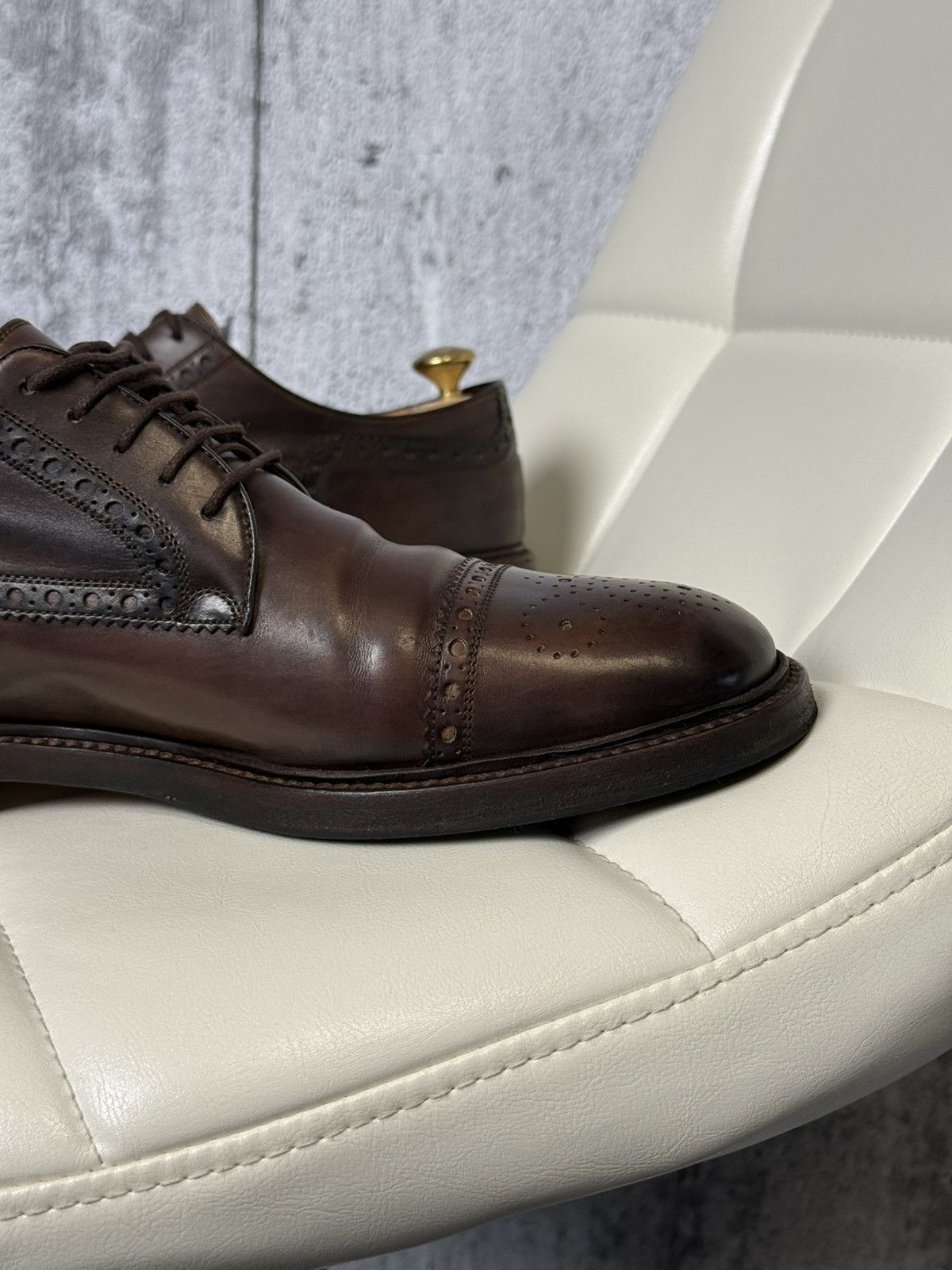 Gucci Gucci Men's Brown Leather Cap-Toe Semi-Brogue Derby Shoes Size US 10.5 / EU 43-44 - 7 Thumbnail