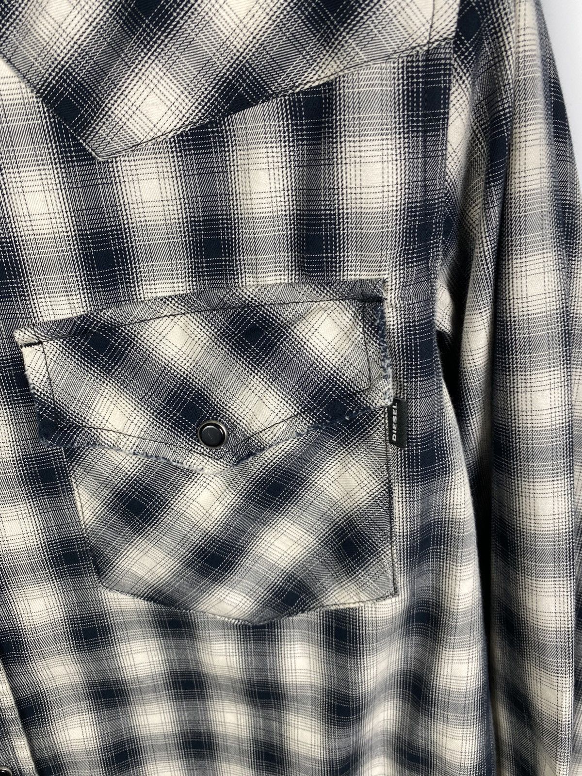 Diesel Diesel Check Shirt Button Up Fabric Slylized size M Size US M / EU 48-50 / 2 - 6 Thumbnail