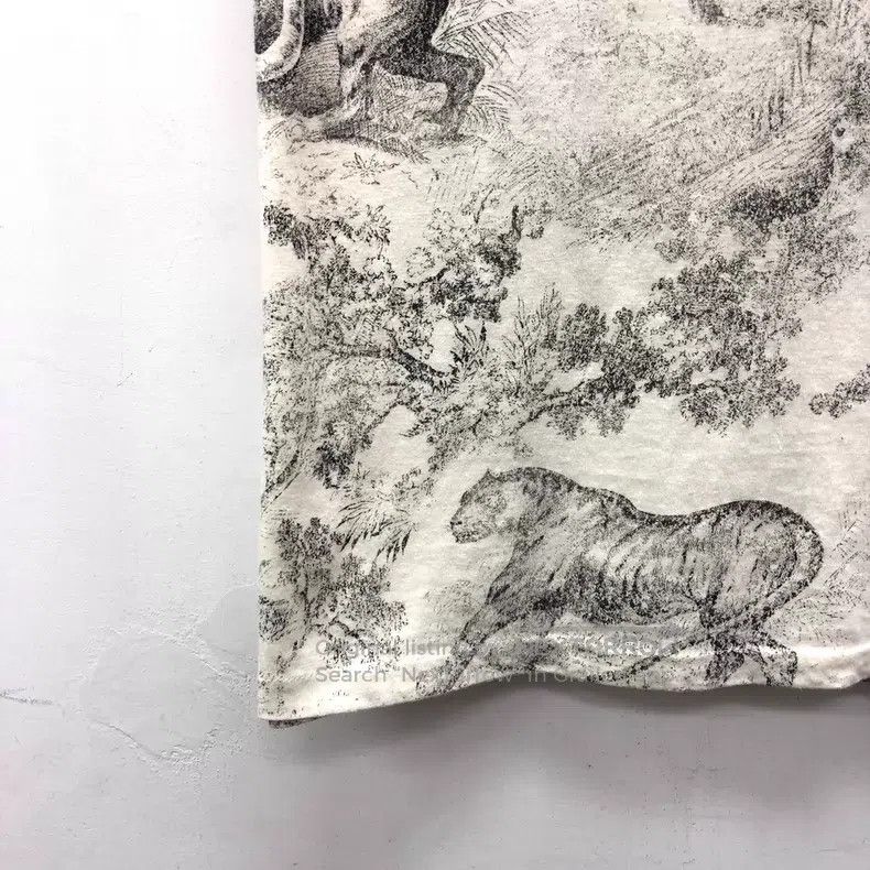 Dior Dior Gray-white animal jungle print cotton round-neck shor Size S / US 4 / IT 40 - 5 Thumbnail