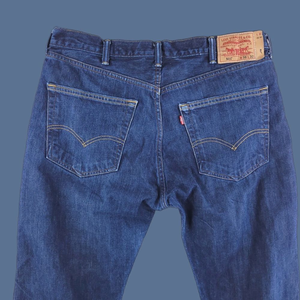 Levi's Levi's Jeans Mens Regular 38x31 Blue Dark Cotton Denim Button Fly Jeans Men 38 31 Blue Dark Cotton Regular Straight Mens Size US 38 / EU 54 - 1 Thumbnail