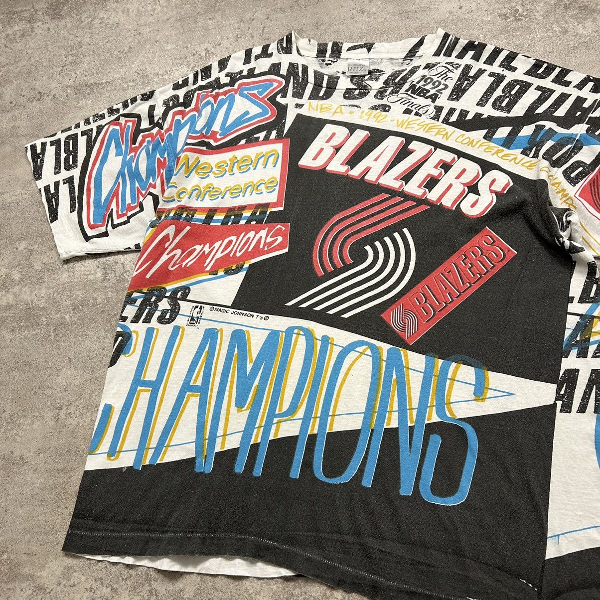 NBA × Vintage VTG PORTLAND TRAIL BLAZERS 1992 NBA FINALS T's AOP T-SHIRT Size US XL / EU 56 / 4 - 3 Thumbnail