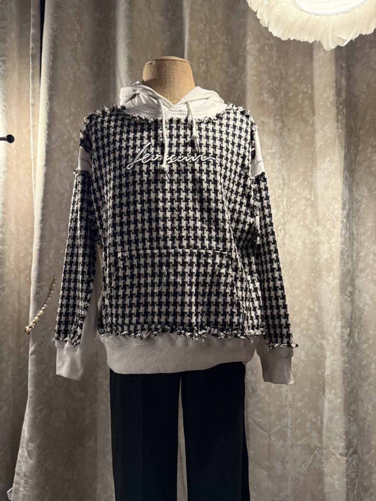 Other Fringe-Edge Houndstooth Hoodie – Urban Street Meets Cozy Size US L / EU 52-54 / 3 - 2 Thumbnail