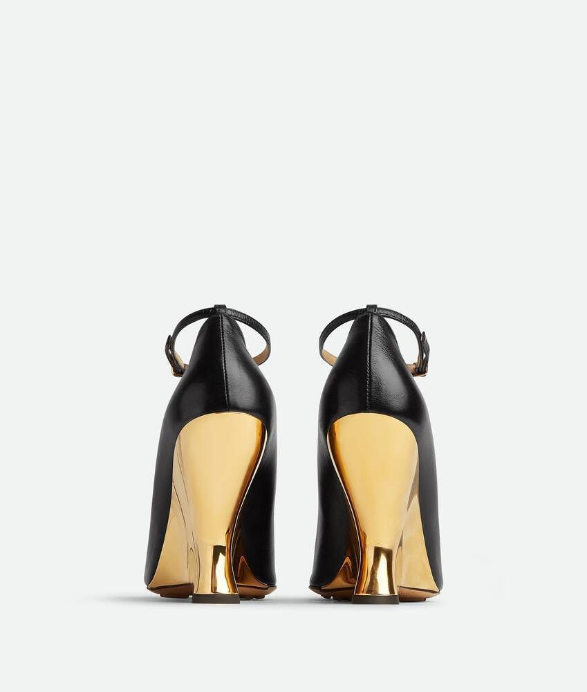 Bottega Veneta o1bcso1str0924 Punta T-Bar Pump in Black Size US 7 / IT 37 - 3 Thumbnail