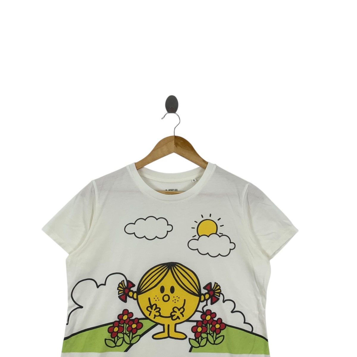 Uniqlo UNIQLO x LITTLE MISS SUNSHINE Book Art Tee Shirt Painting Size XL / US 12-14 / IT 48-50 - 2 Thumbnail