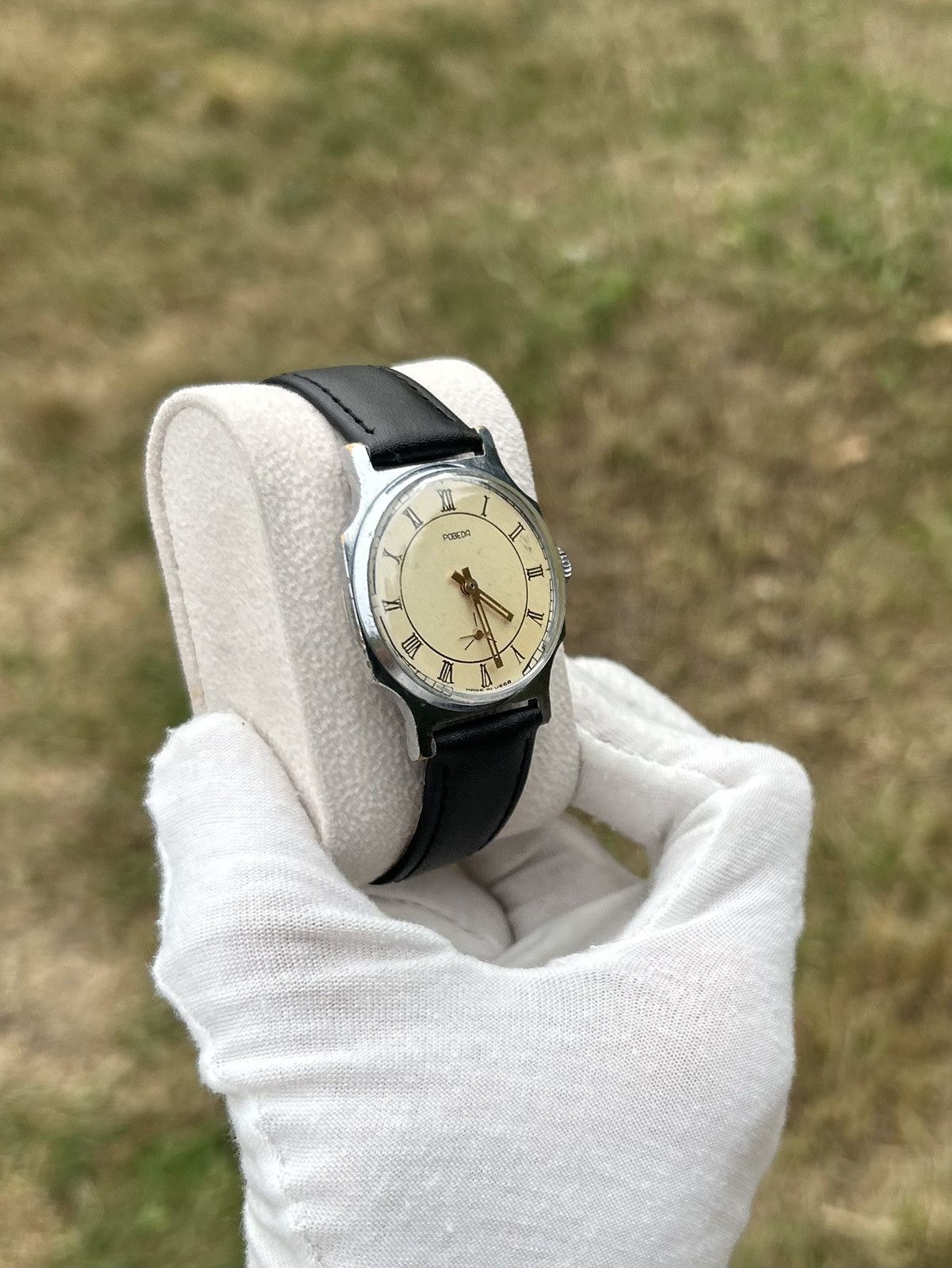 Vintage Vintage Watch Pobeda Made in USSR Soviet Mechanical 1980s Size ONE SIZE - 4 Thumbnail