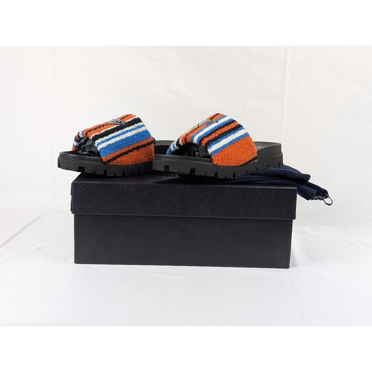 Prada o1rshd1 Striped Logo Slides in Arancio Size US 9 / EU 42 - 10 Thumbnail