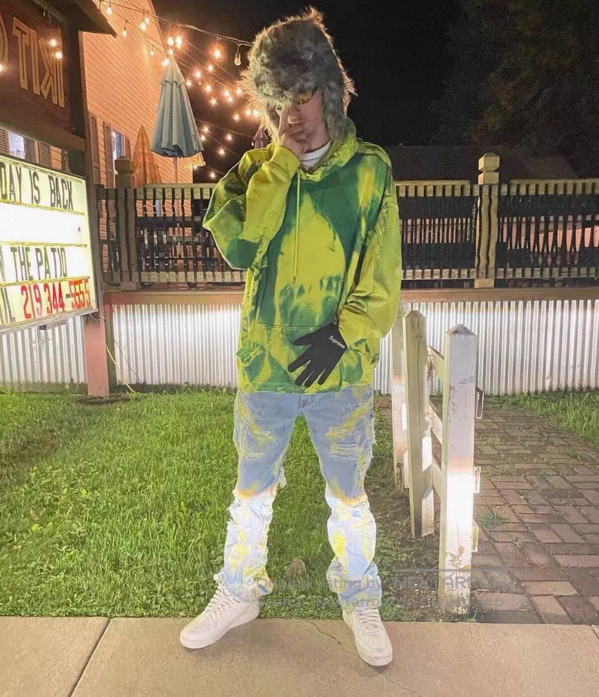 Other 85NYC Shark Graffiti Hoodie. Size US M / EU 48-50 / 2 - 5 Thumbnail