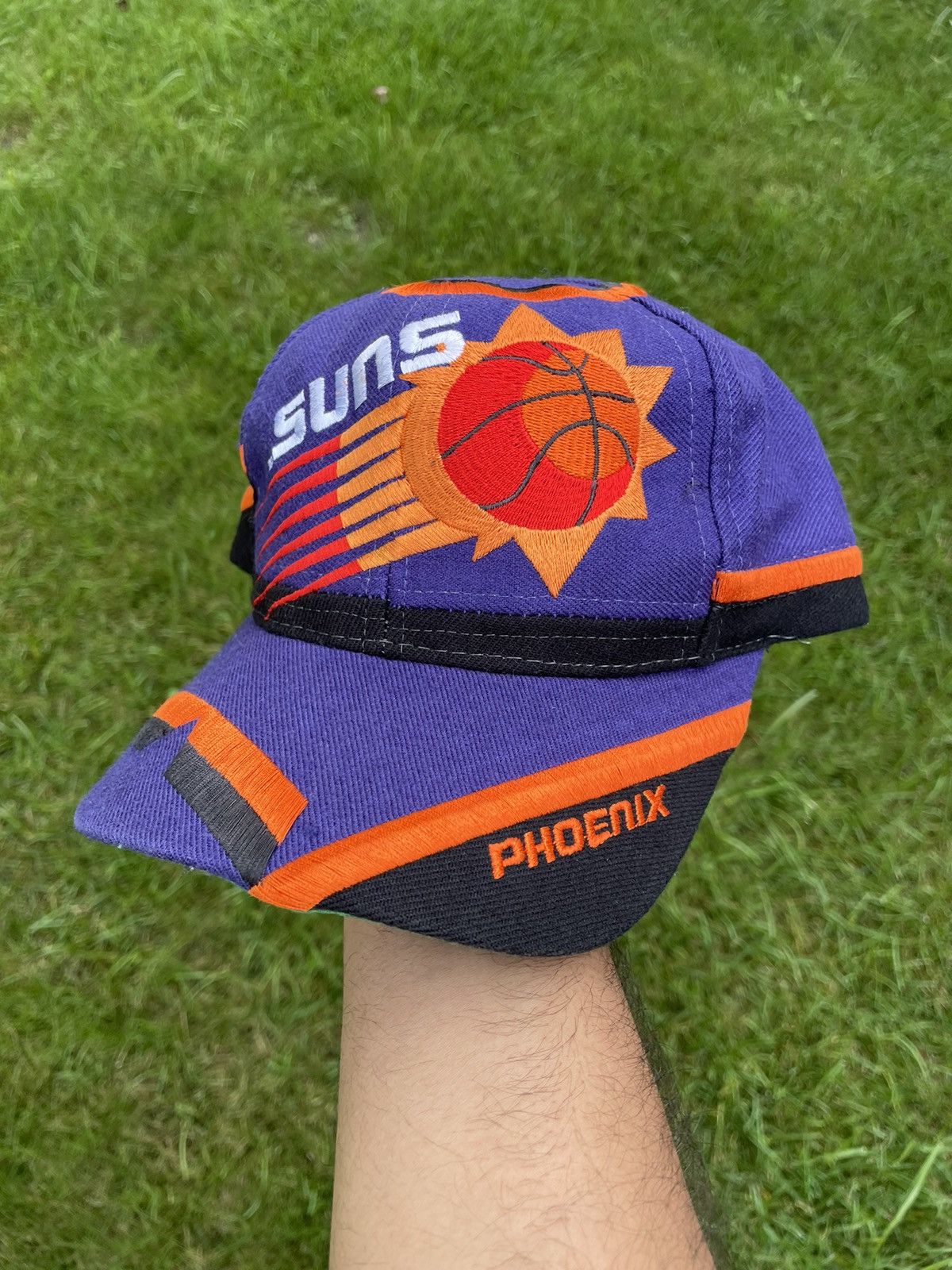 image of NBA x Twins Phoenix Suns Twins Enterprise Snapback Hat Vintage Twill in Purple, Men's