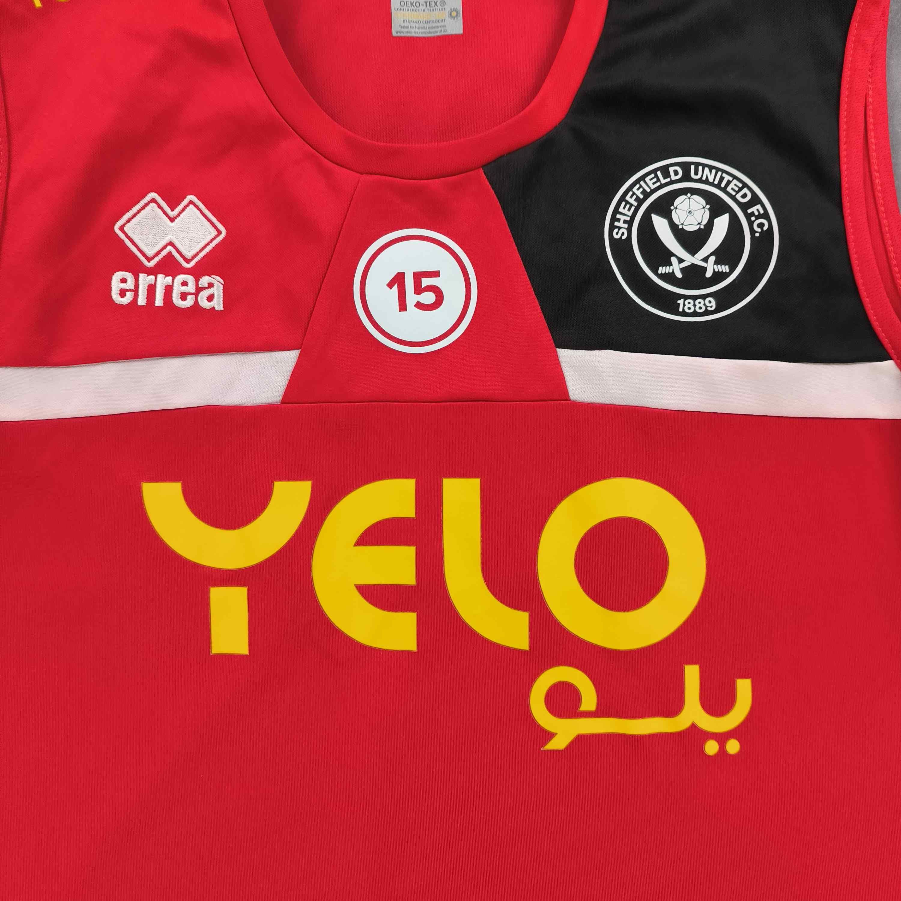 Errea Sheffield United 2022-23 Errea training football jersey sz L Size US L / EU 52-54 / 3 - 3 Thumbnail