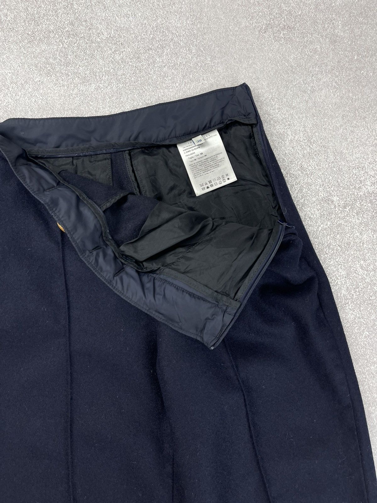 Moncler Women’s Moncler Wool Dress Trousers Pants Size 38 Size 26" / US 2 / IT 38 - 5 Thumbnail