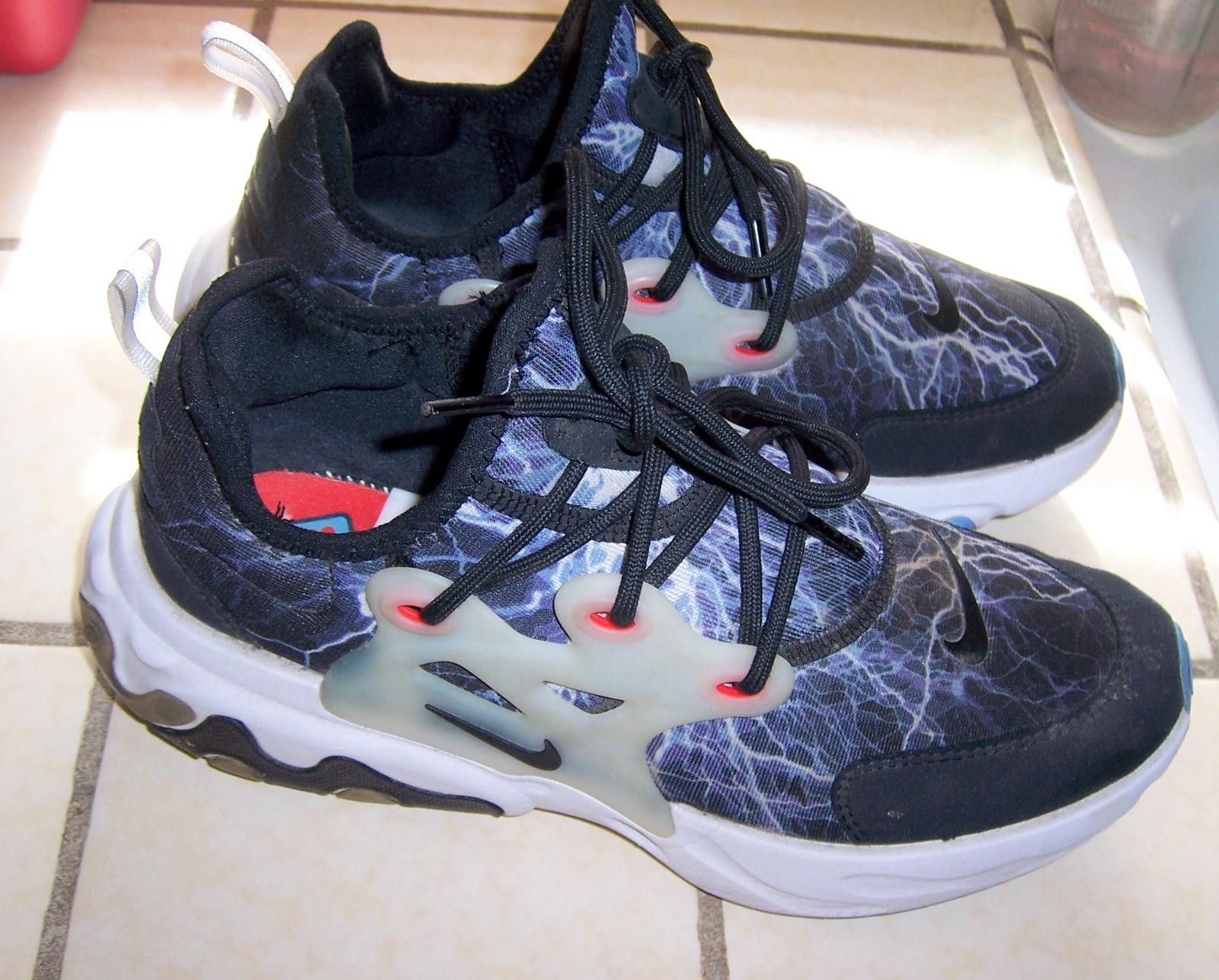 Nike Nike Youth React Presto Lightning Sneakers Sz 6.5Y (Wmn 8) Size US 8 / IT 38 - 2 Thumbnail