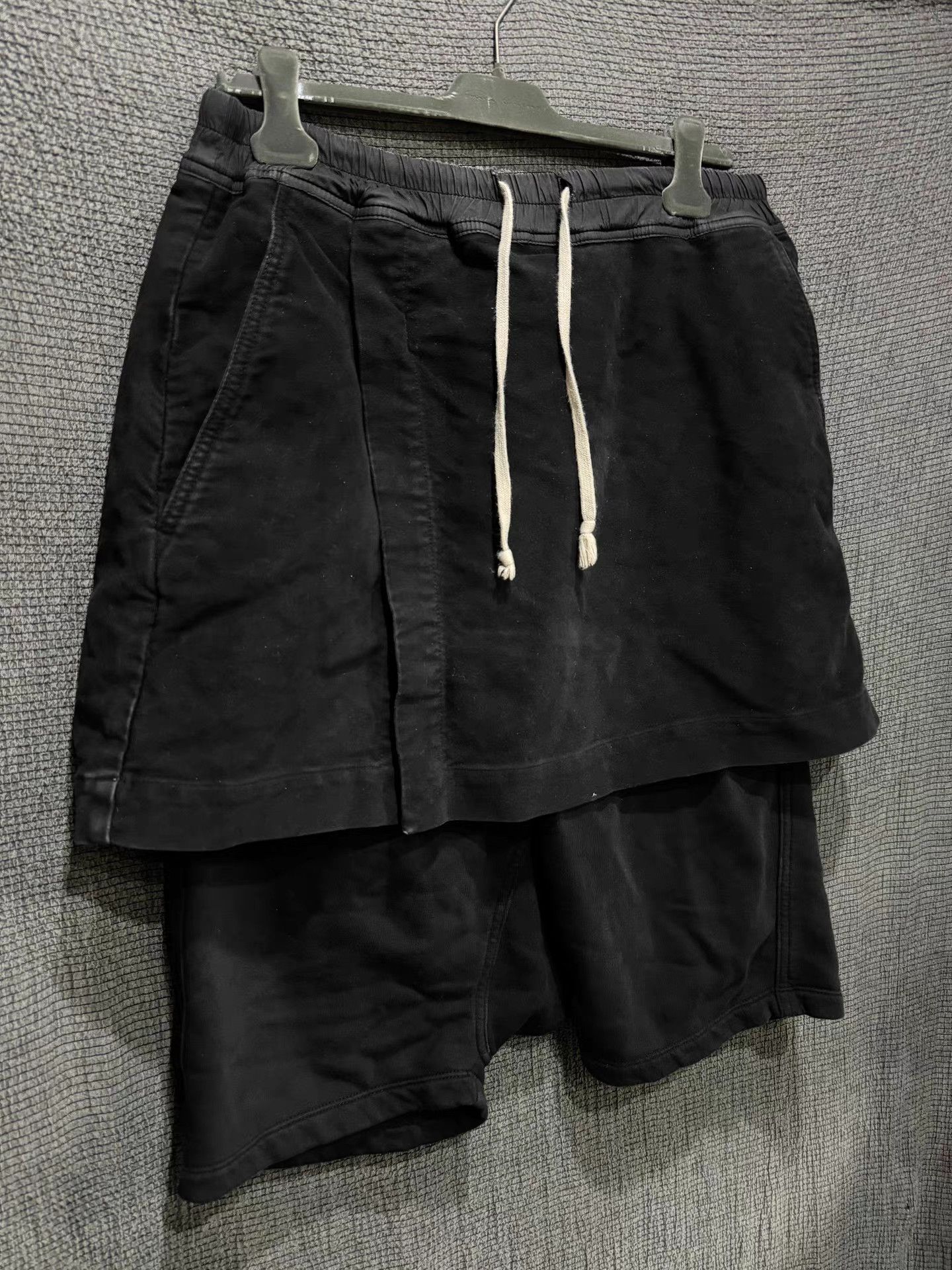 Rick Owens Rick Owens 14FW double-layer sarong shorts Size US 33 - 3 Thumbnail