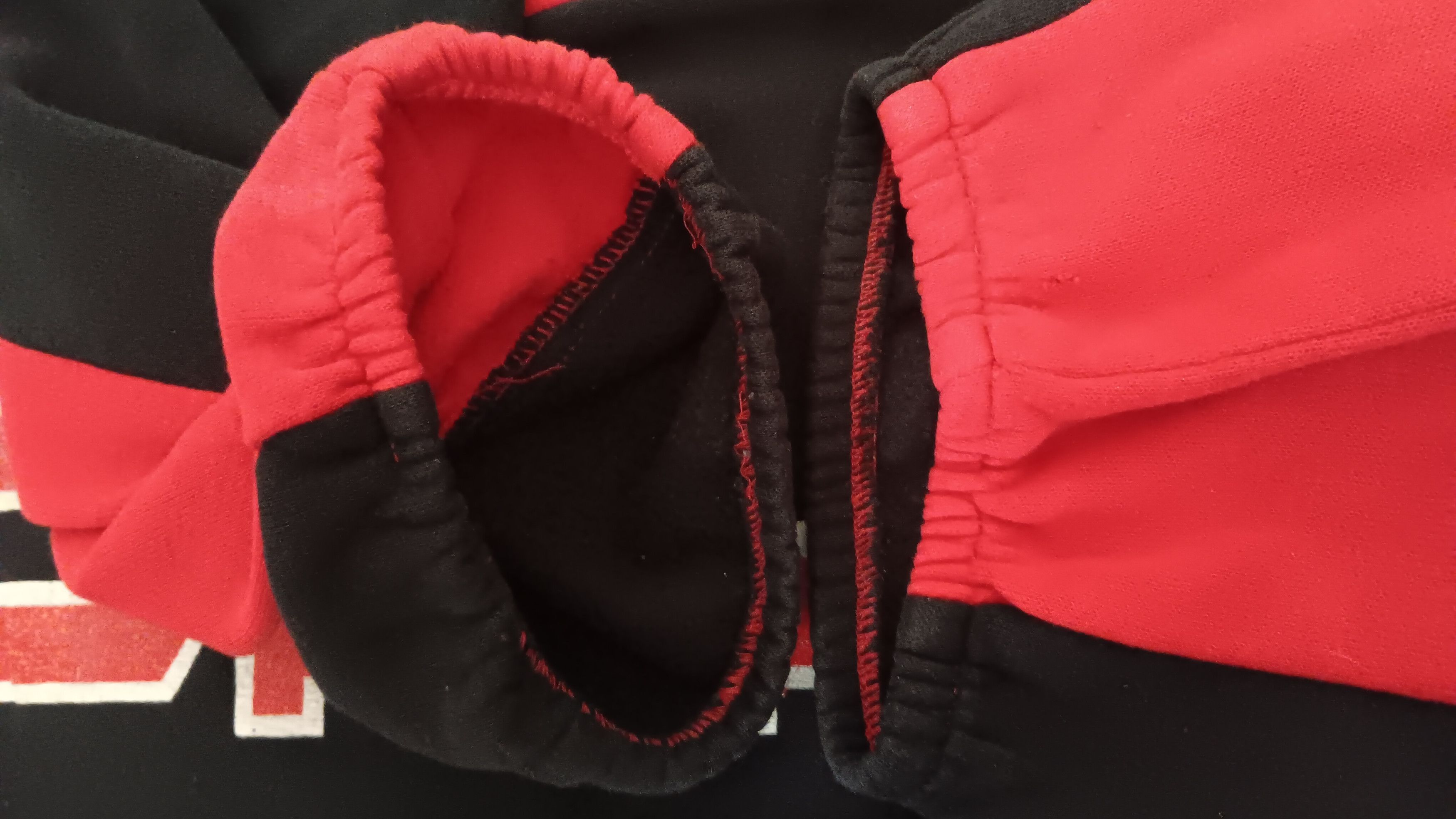 Nutmeg Vintage | Chicago Bulls Jogpant Size US 35 - 8 Thumbnail
