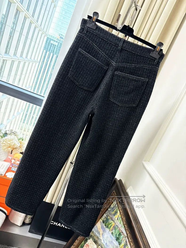 Chanel Chanel 24B black tweed straight trousers Size 25" / US 0 / IT 36 - 2 Thumbnail