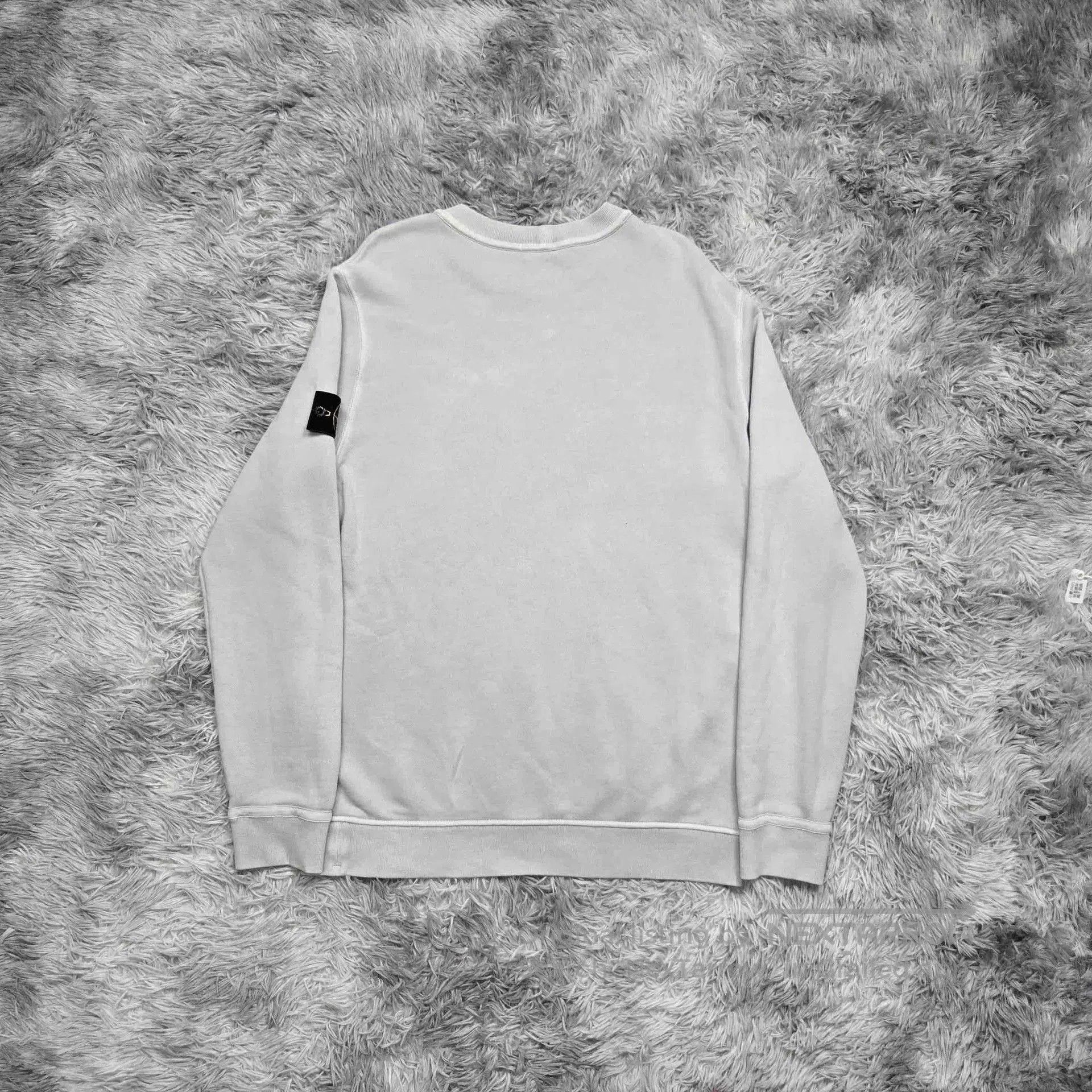 Stone Island stone island light gray basic sweatshirt size L. Size US L / EU 52-54 / 3 - 2 Thumbnail
