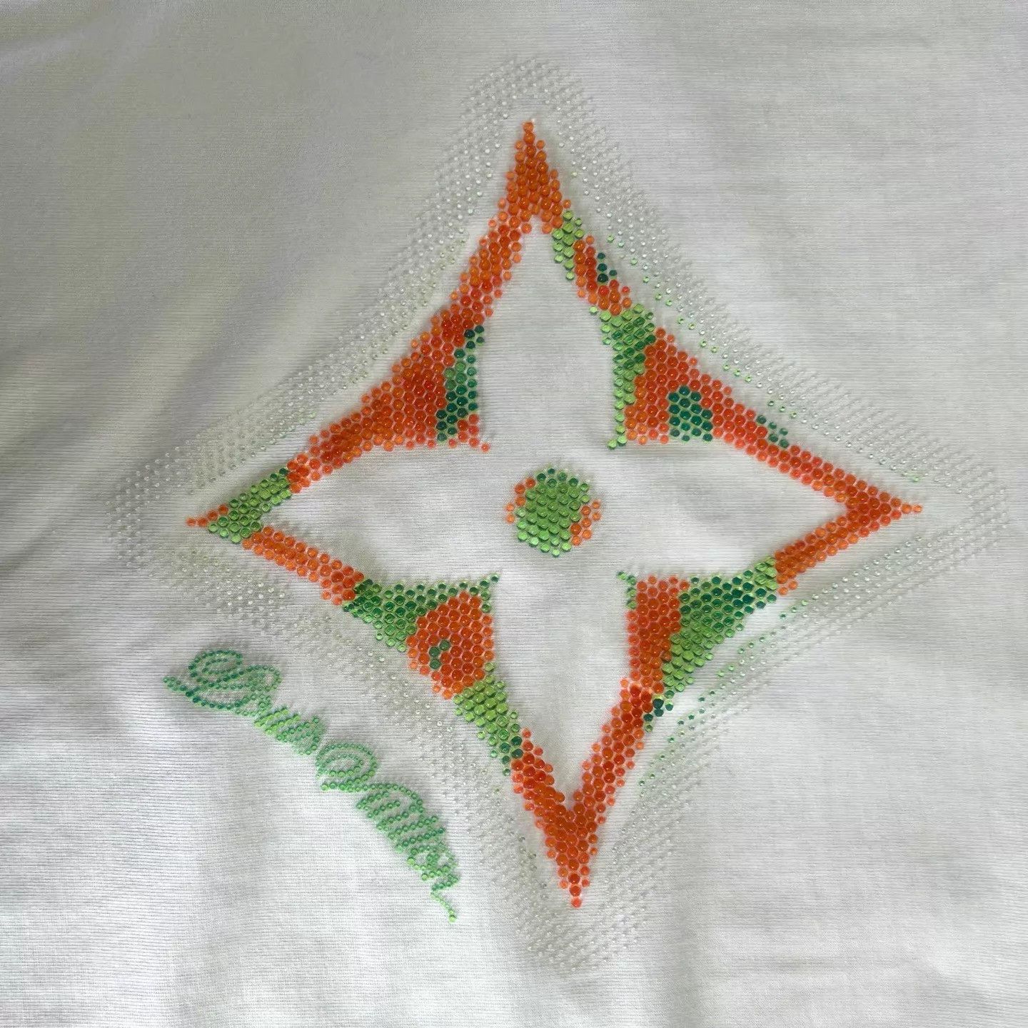 Louis Vuitton LV 25 White Floral Sequined Beaded Logo Short Sleeve Tee XXL Size US XXL / EU 58 / 5 - 6 Thumbnail