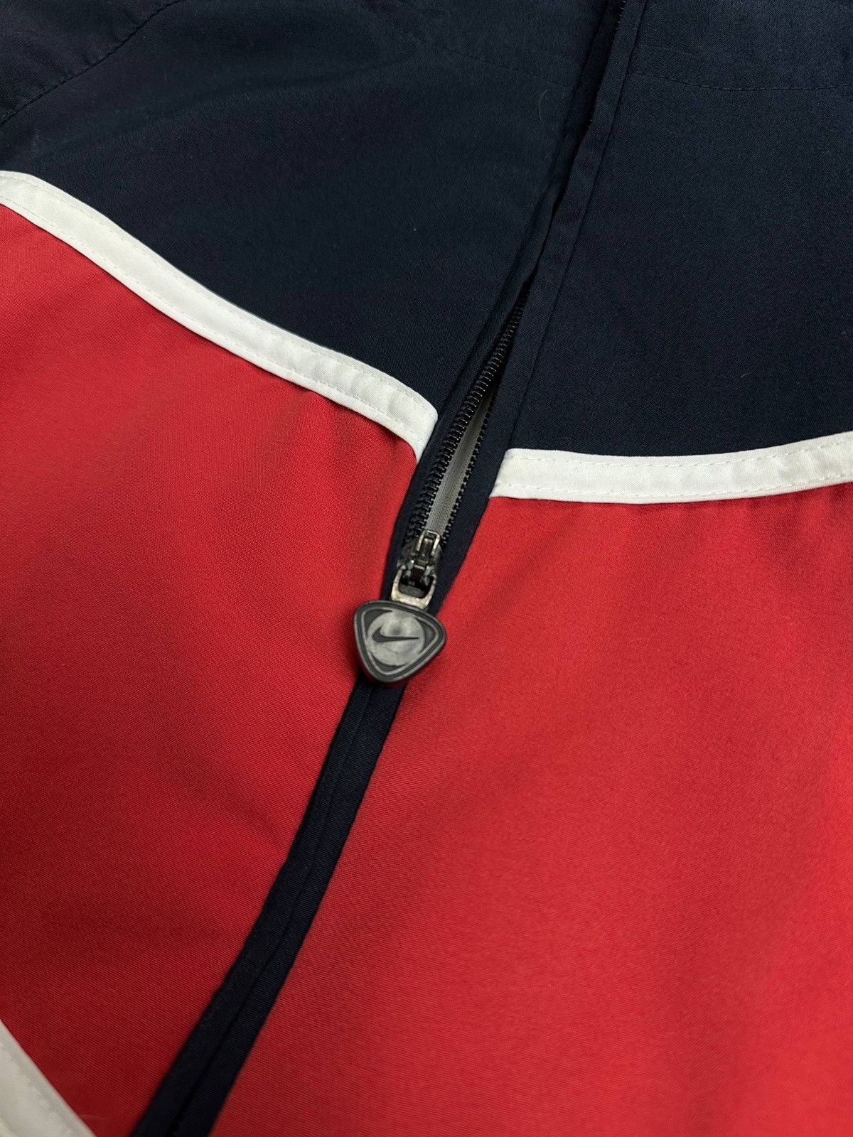 Nike Vintage Nike Tn Skepta Style Y2K Baggy Nylon Tracksuit L Size US L / EU 52-54 / 3 - 6 Thumbnail