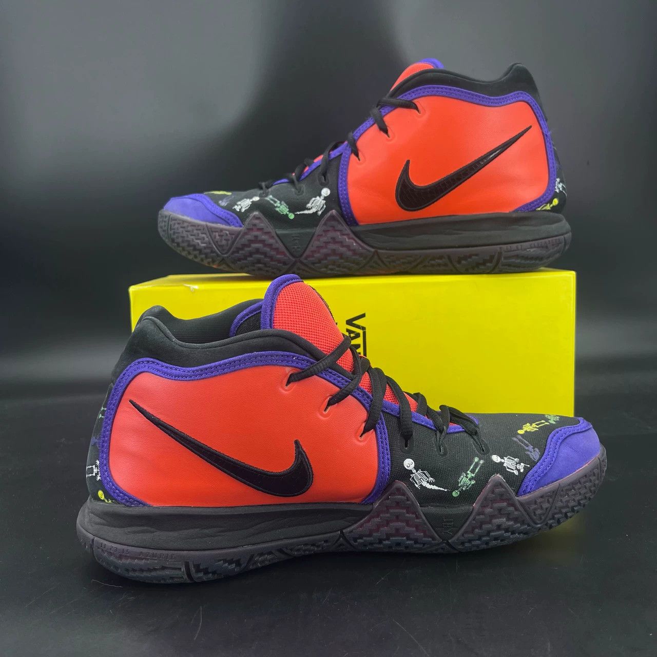 Nike Nike Kyrie 4 "Day of the Dead" 45 EU Used Size US 9 / EU 42 - 6 Thumbnail