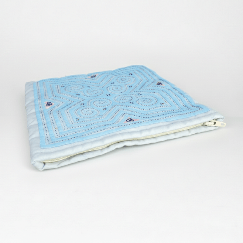 Handmade Zipper Pouch 7x7" Handmade Applique Embroidery Maze Handsewn Size ONE SIZE - 3 Thumbnail