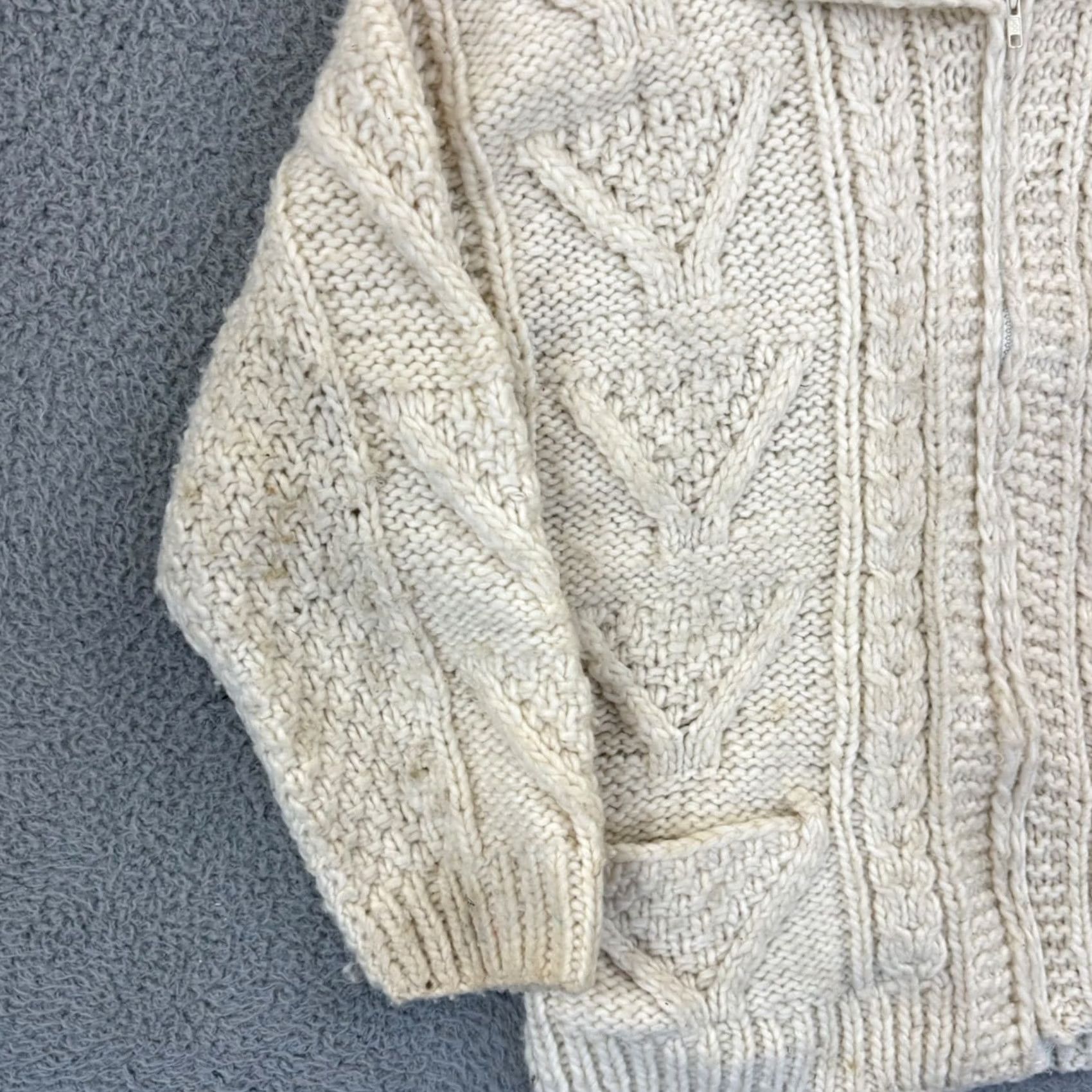 Vintage VINTAGE Artesanias Sweater Unisex Adults Large Beige Wool Cable-Knit Zip 90s Outdoor Size US L / EU 52-54 / 3 - 4 Thumbnail