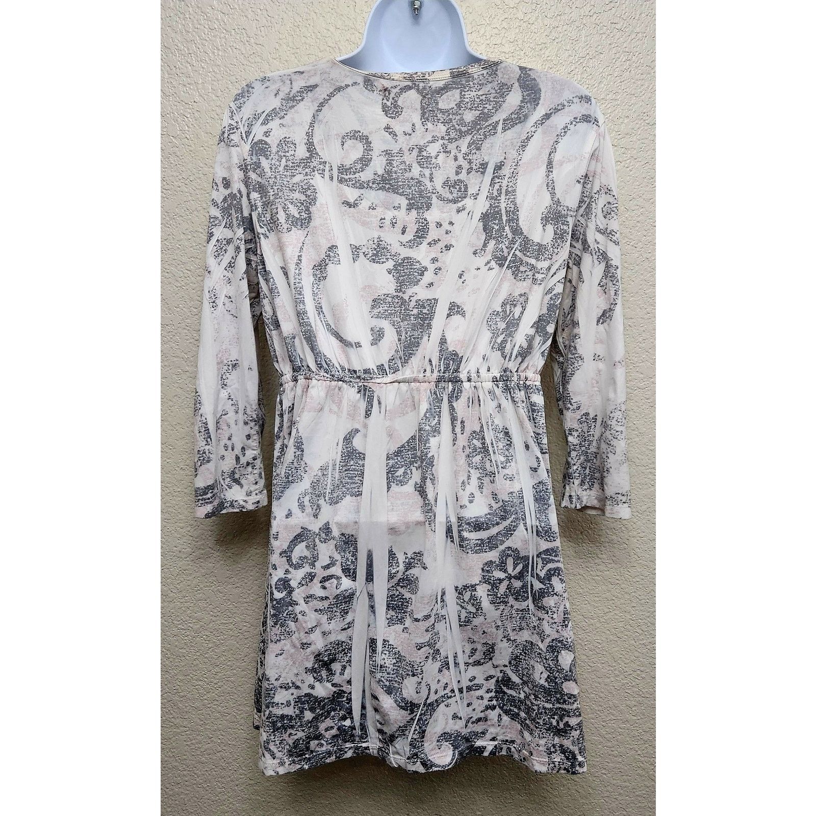 Other Lady Noiz Gray Pink Floral Print Top Small Rhinestones Size S / US 4 / IT 40 - 4 Thumbnail