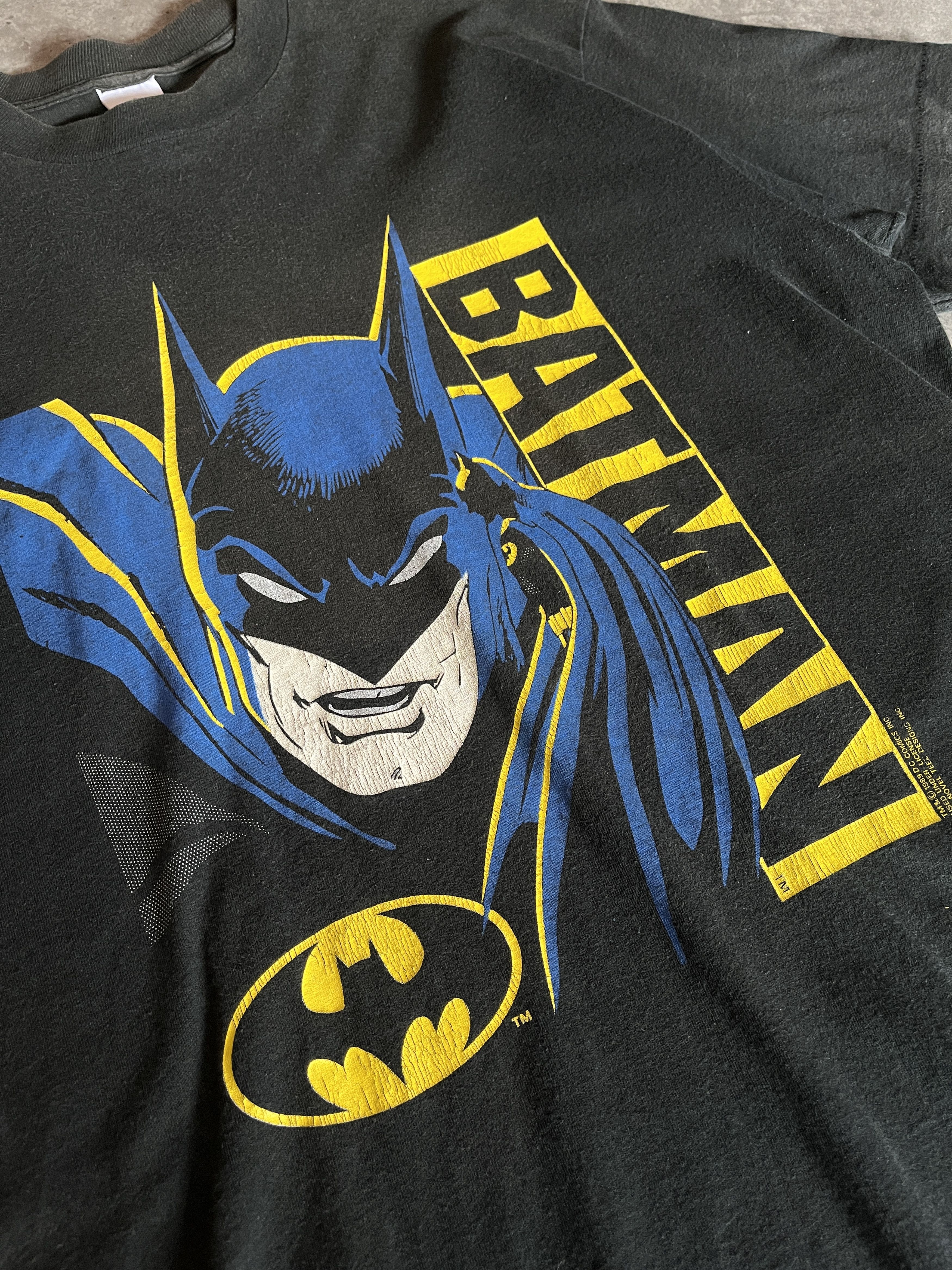 Vintage "RARE" BATMAN VINTAGE DC COMICS TEE Size US XL / EU 56 / 4 - 2 Thumbnail