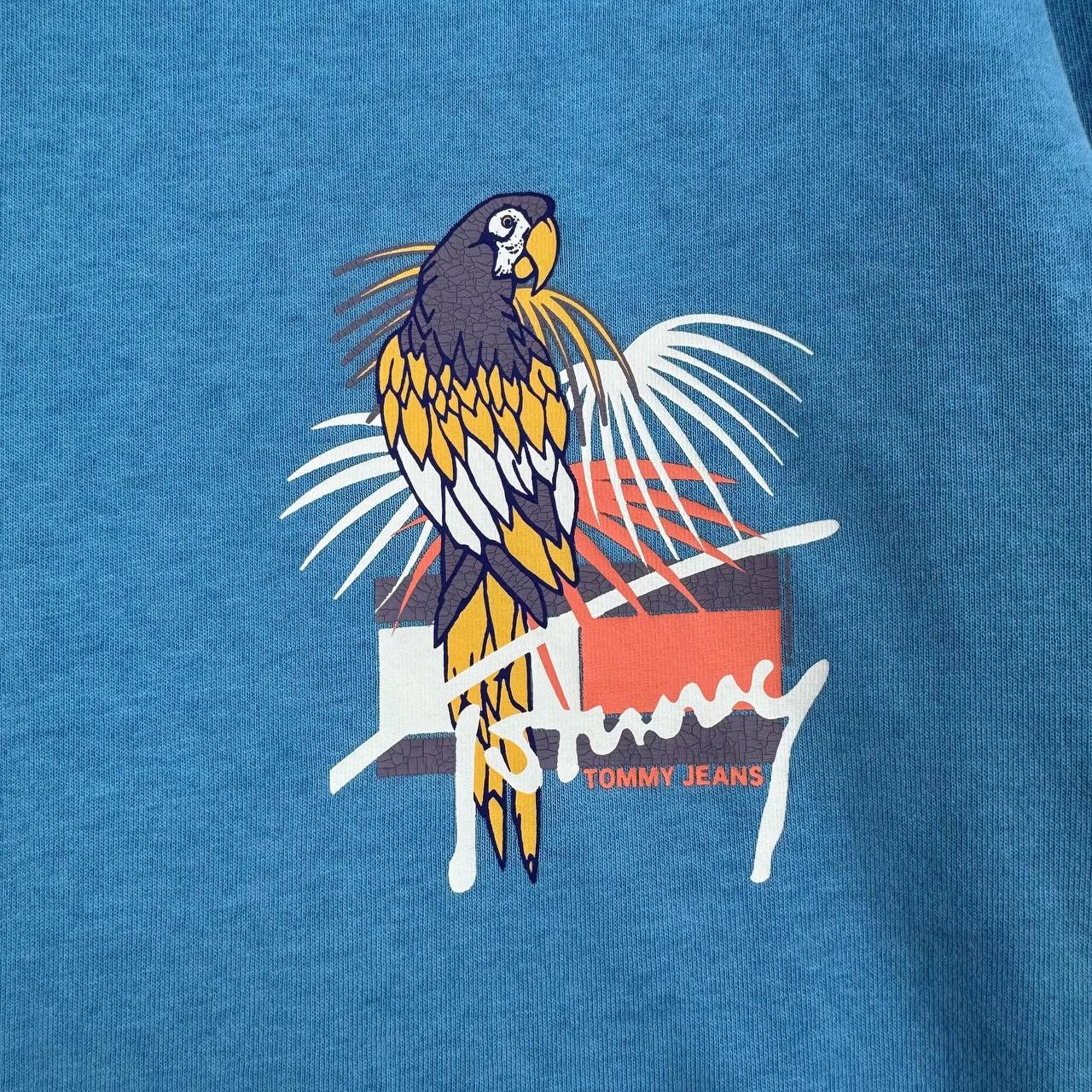 Tommy Hilfiger Tommy Hilfiger Parrot Graphic T-Shirt Blue Mens Size M Size US L / EU 52-54 / 3 - 3 Thumbnail