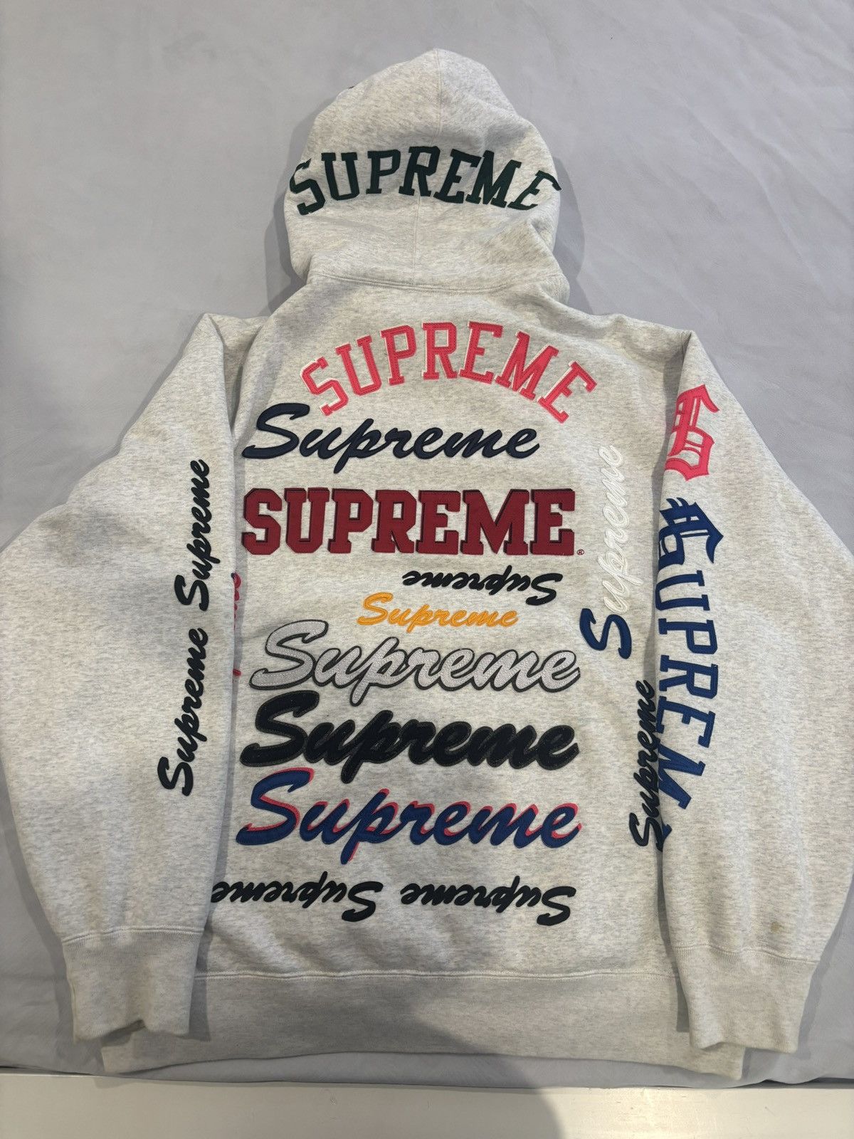 Supreme [RARE!] Supreme Pullover Hoodie 2021! Multi logo Size XL Size US XL / EU 56 / 4 - 2 Thumbnail