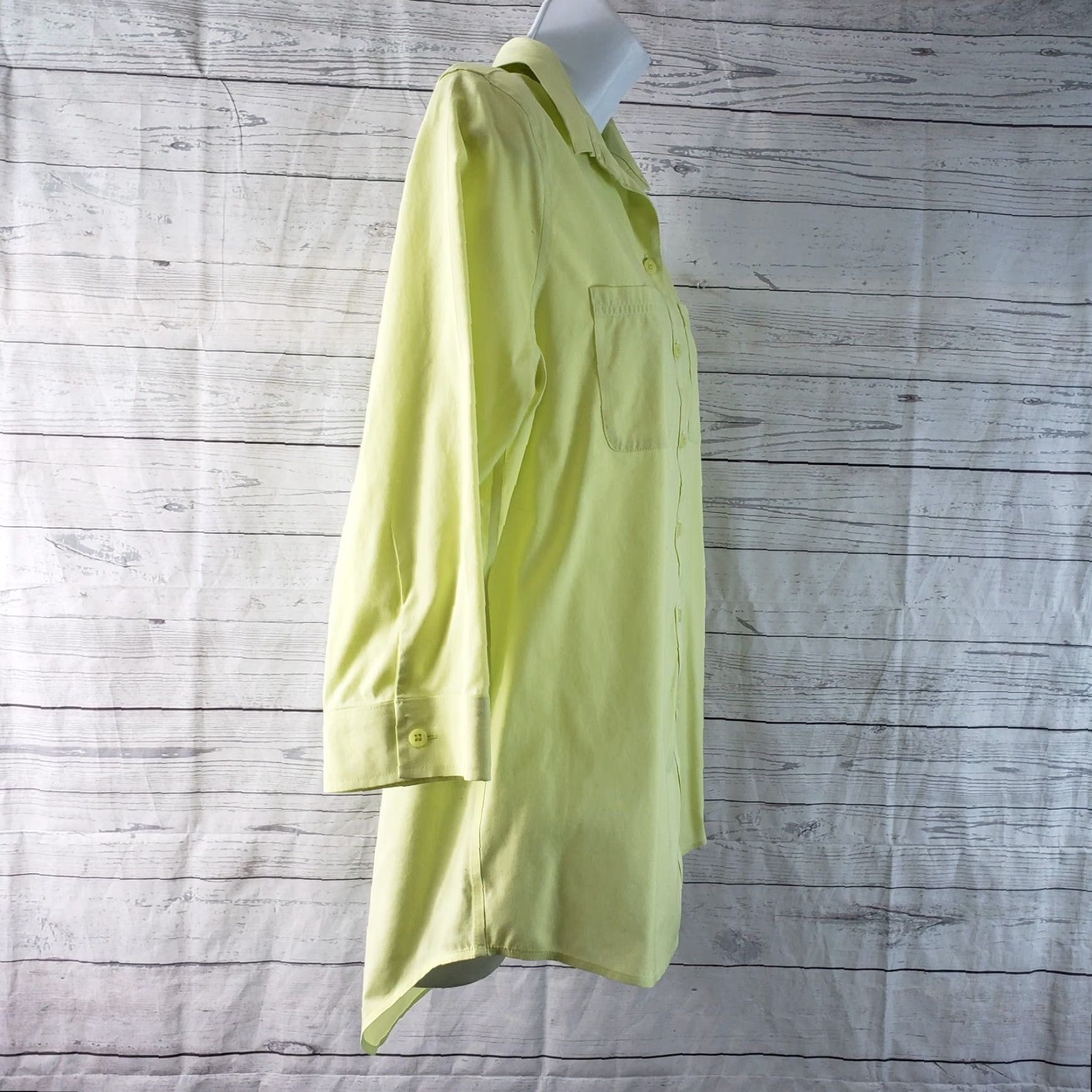 Vintage Chico's Shirt Womens No Iron Button Front Sz Small 3/4 Sleeve Green Cotton Blend Size S / US 4 / IT 40 - 3 Thumbnail