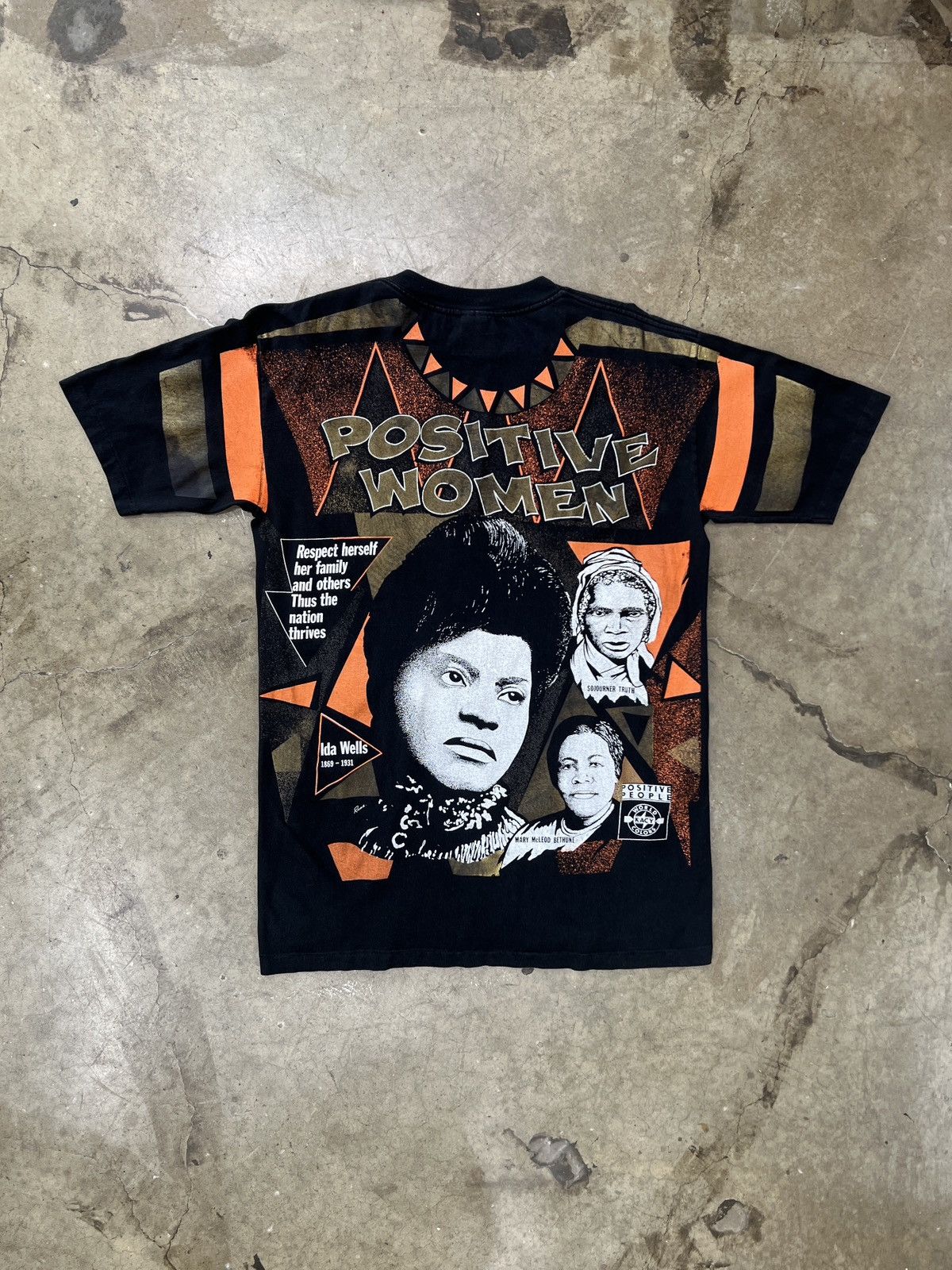 Vintage Vintage Positive Women Black History Social Justice Tee XL Size US XL / EU 56 / 4 - 5 Thumbnail