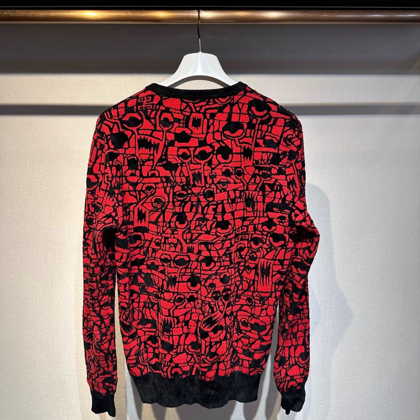 Givenchy Givenchy Red Logo Pattern Sweater M Size US M / EU 48-50 / 2 - 6 Thumbnail