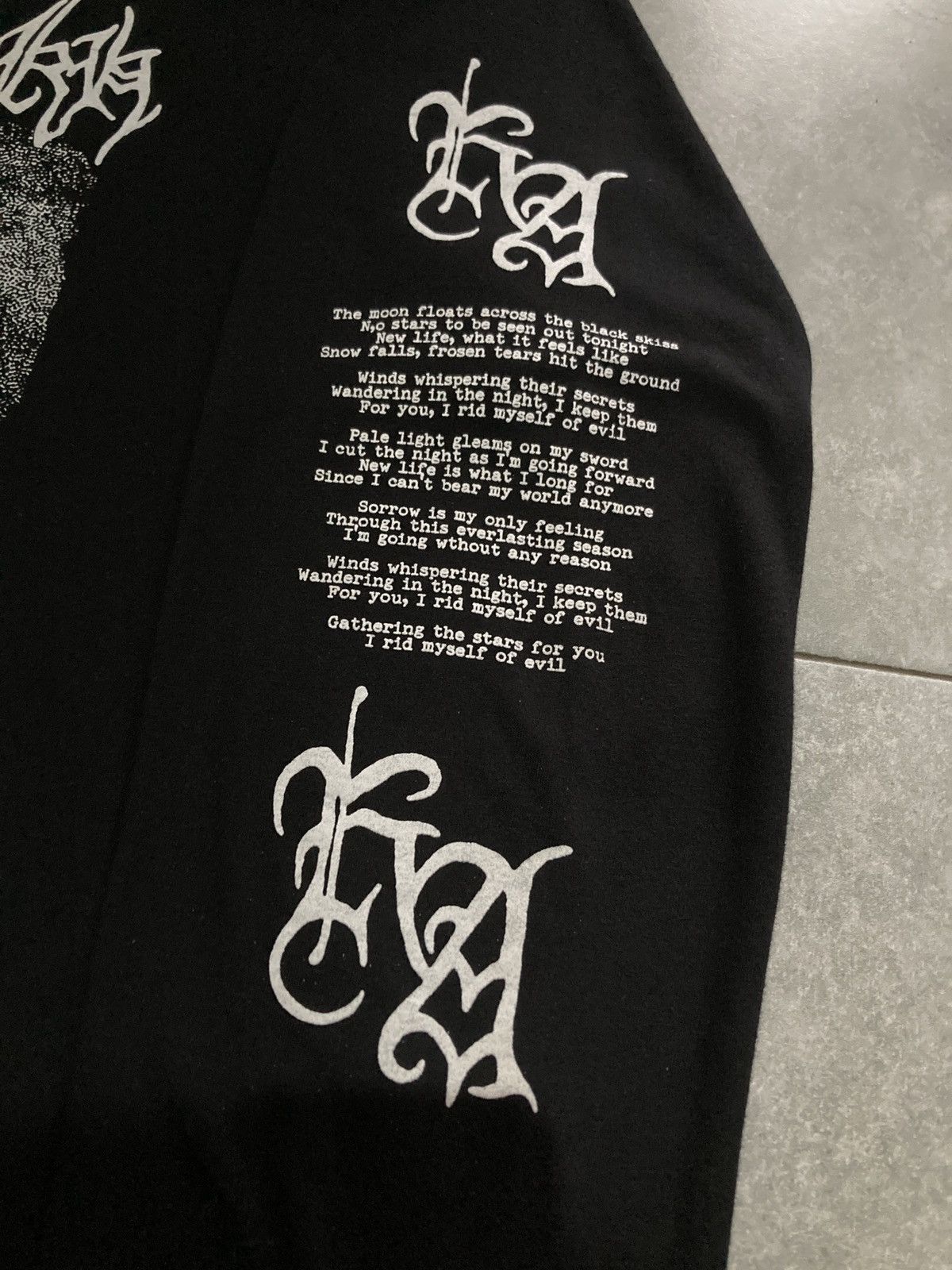 Band Tees Kekht Arakh Pale swordsman longsleeve black metal tee Size US XL / EU 56 / 4 - 4 Thumbnail