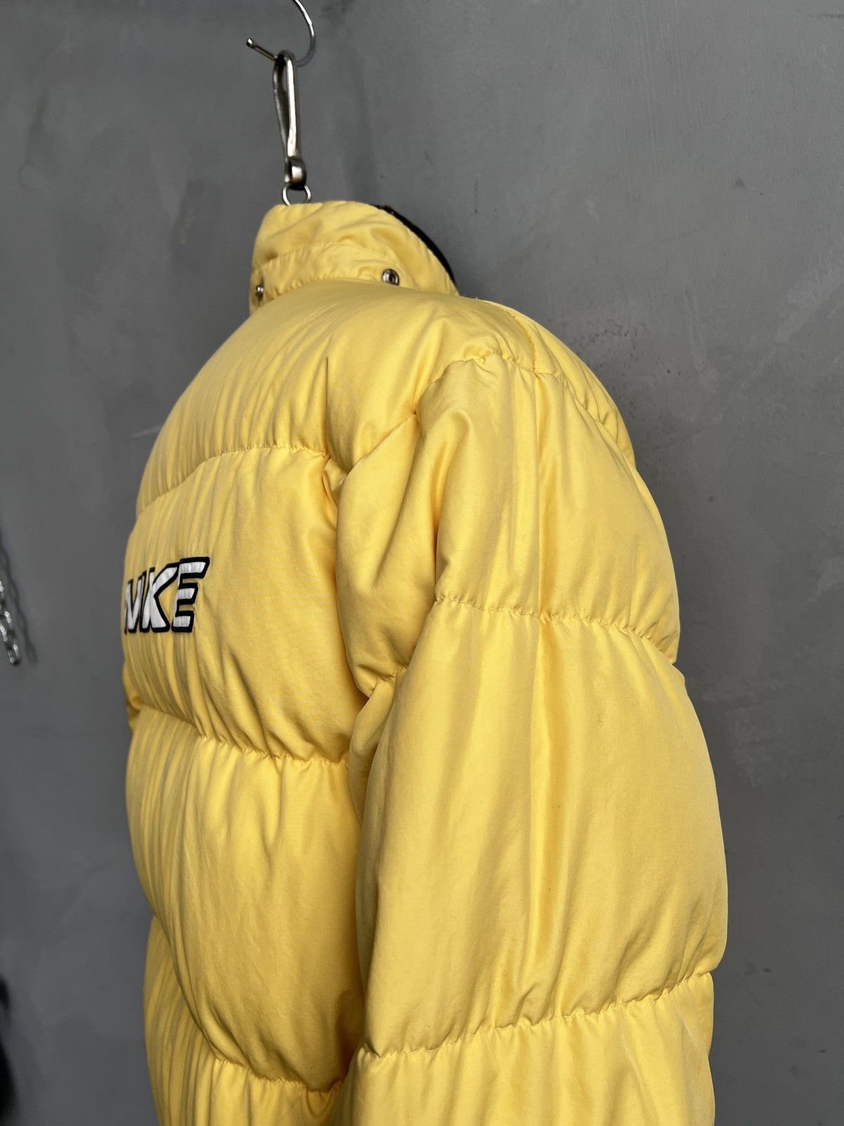 Nike Nike retro big logo swoosh hype puffer jacket y2k Size US S / EU 44-46 / 1 - 12 Thumbnail