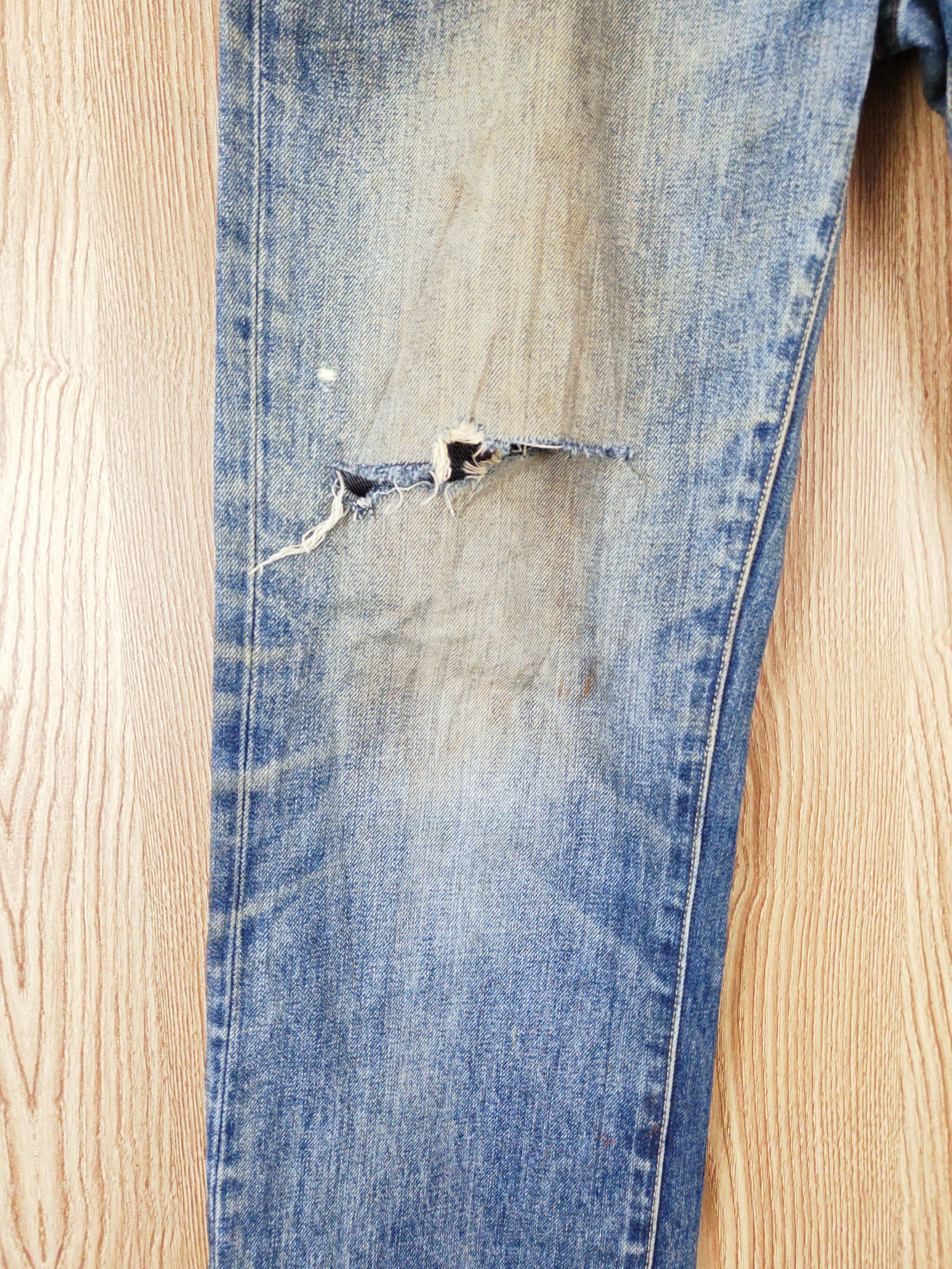 Uniqlo × Vintage Uniqlo Blue Faded Distressed Ripped Jeans Size US 34 / EU 50 - 4 Thumbnail