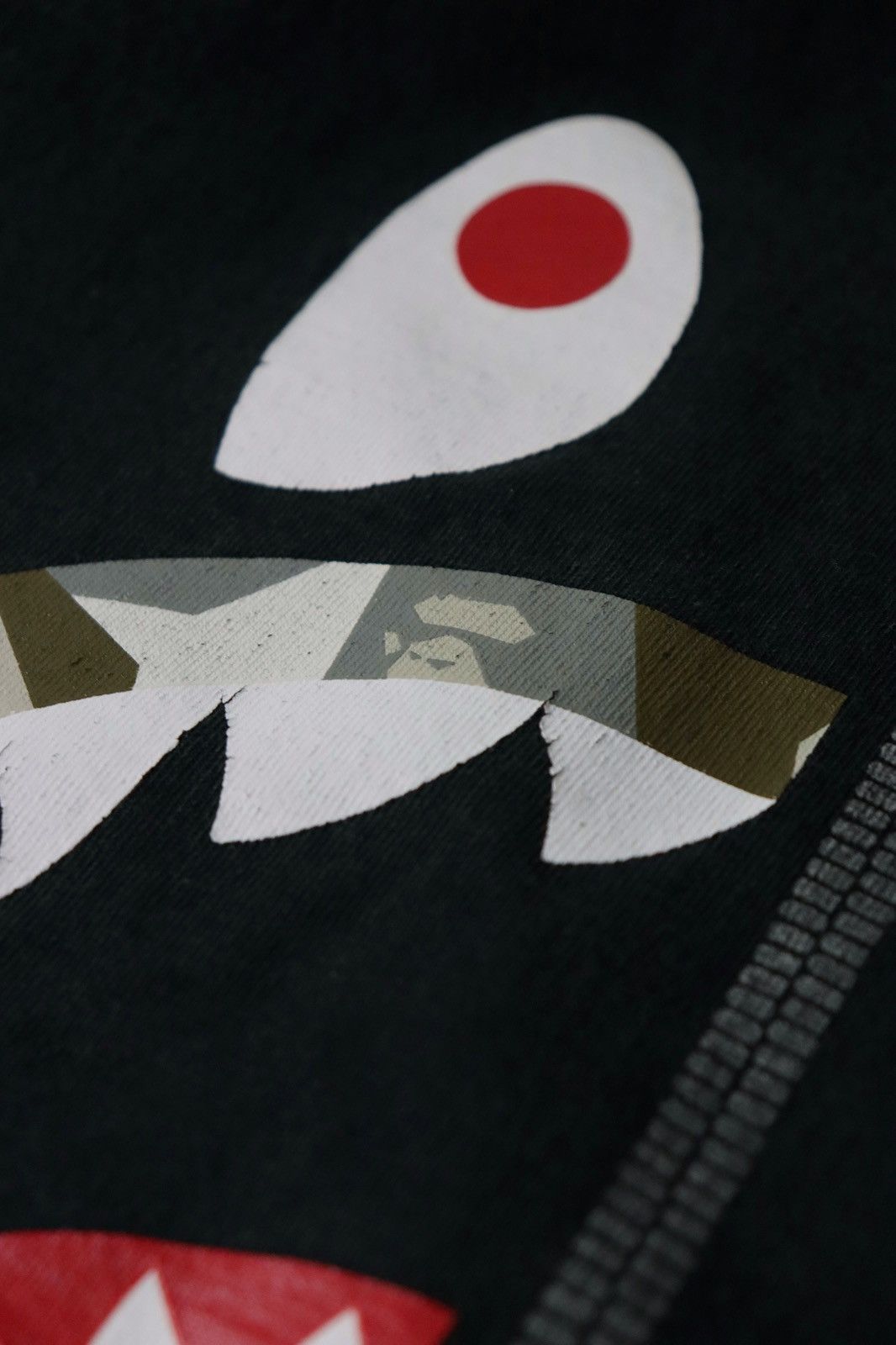 Bape BAPE Graphic Shark Face Half Zip Tee Black L Y2K Size US L / EU 52-54 / 3 - 5 Thumbnail