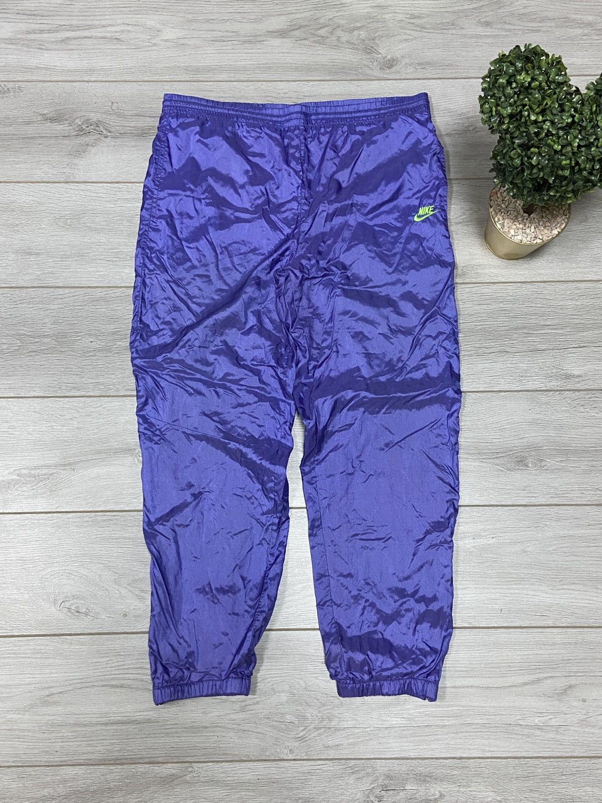Nike Nike purple vintage 80-90 s pants parachute Size US 38 / EU 54 - 2 Thumbnail