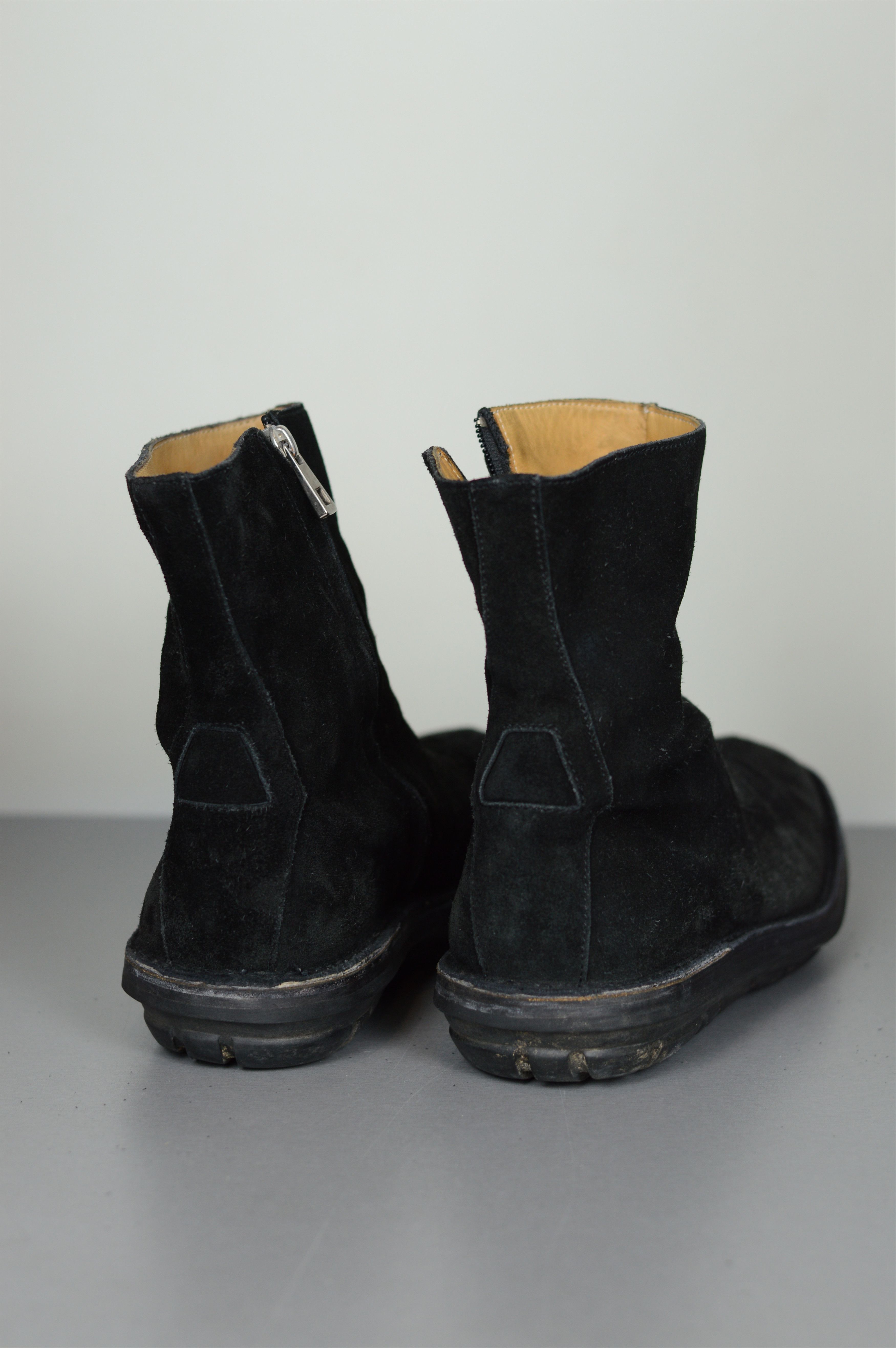 Bally Bally Suede Ankle Boots Size US 10 / EU 43 - 11 Thumbnail