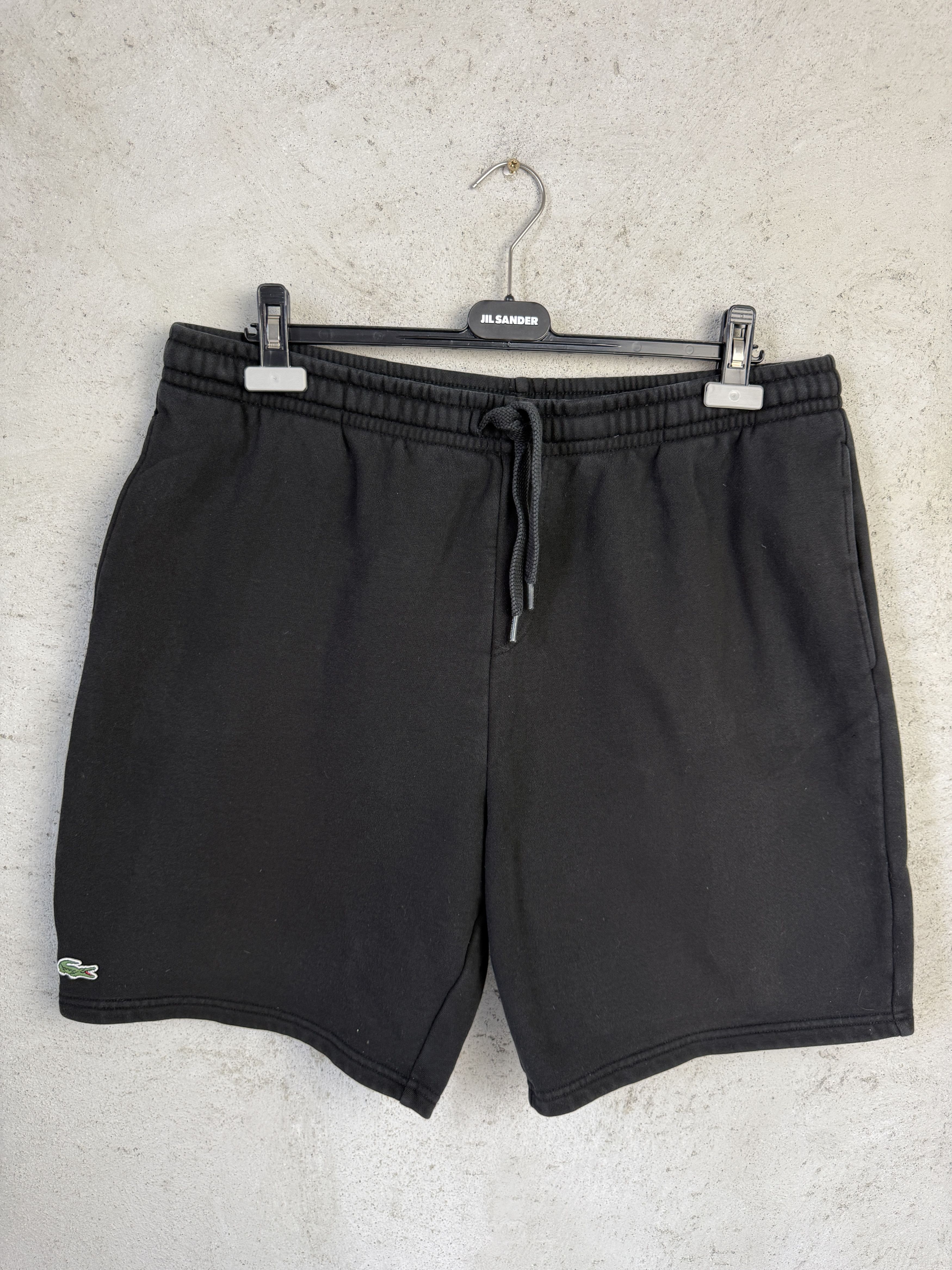Lacoste Lacoste small logo shorts casual heavy Size US 34 / EU 50 - 1 Thumbnail